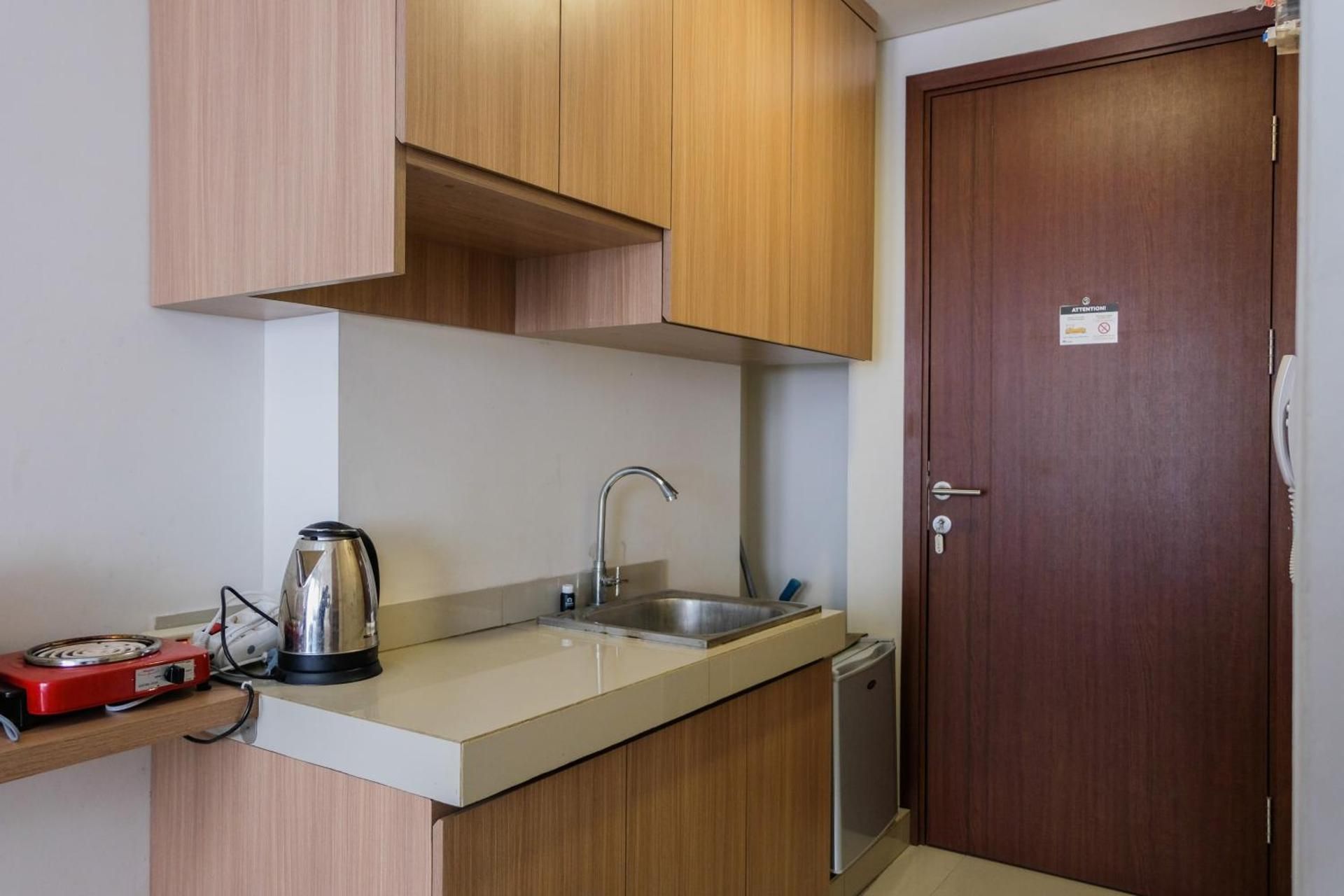 Studio Apartment