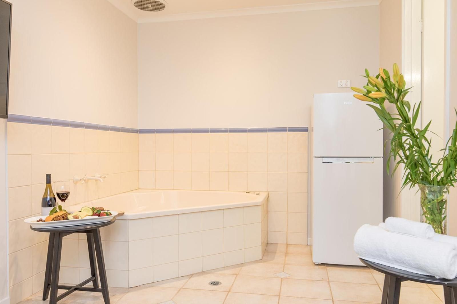Double Room with Spa Bath