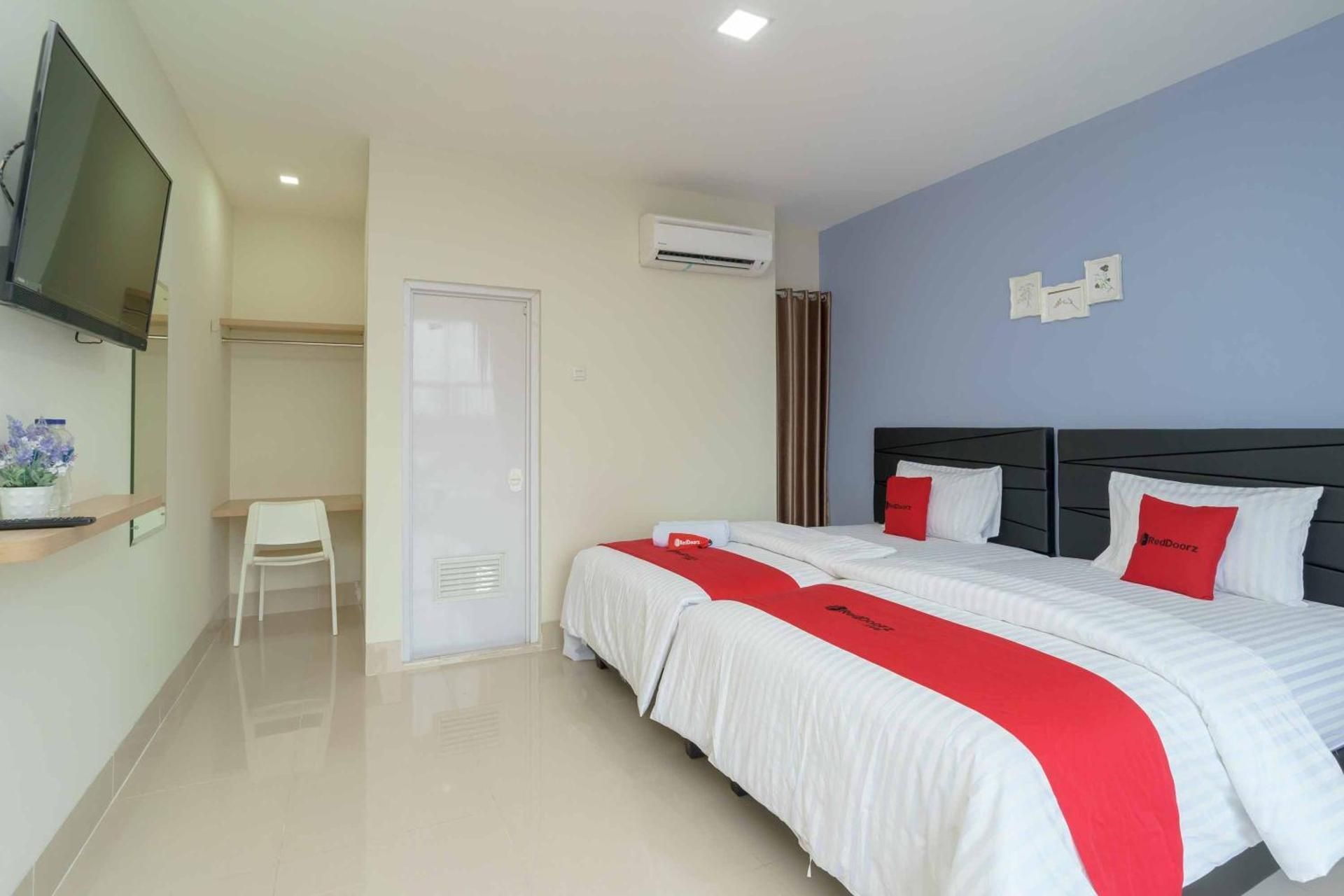 RedDoorz Plus near Eka Hospital BSD 5 RedDoorz Room 3