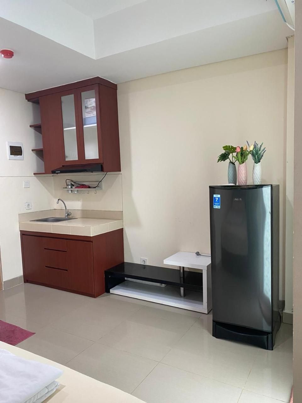 Studio Apartment with Balcony