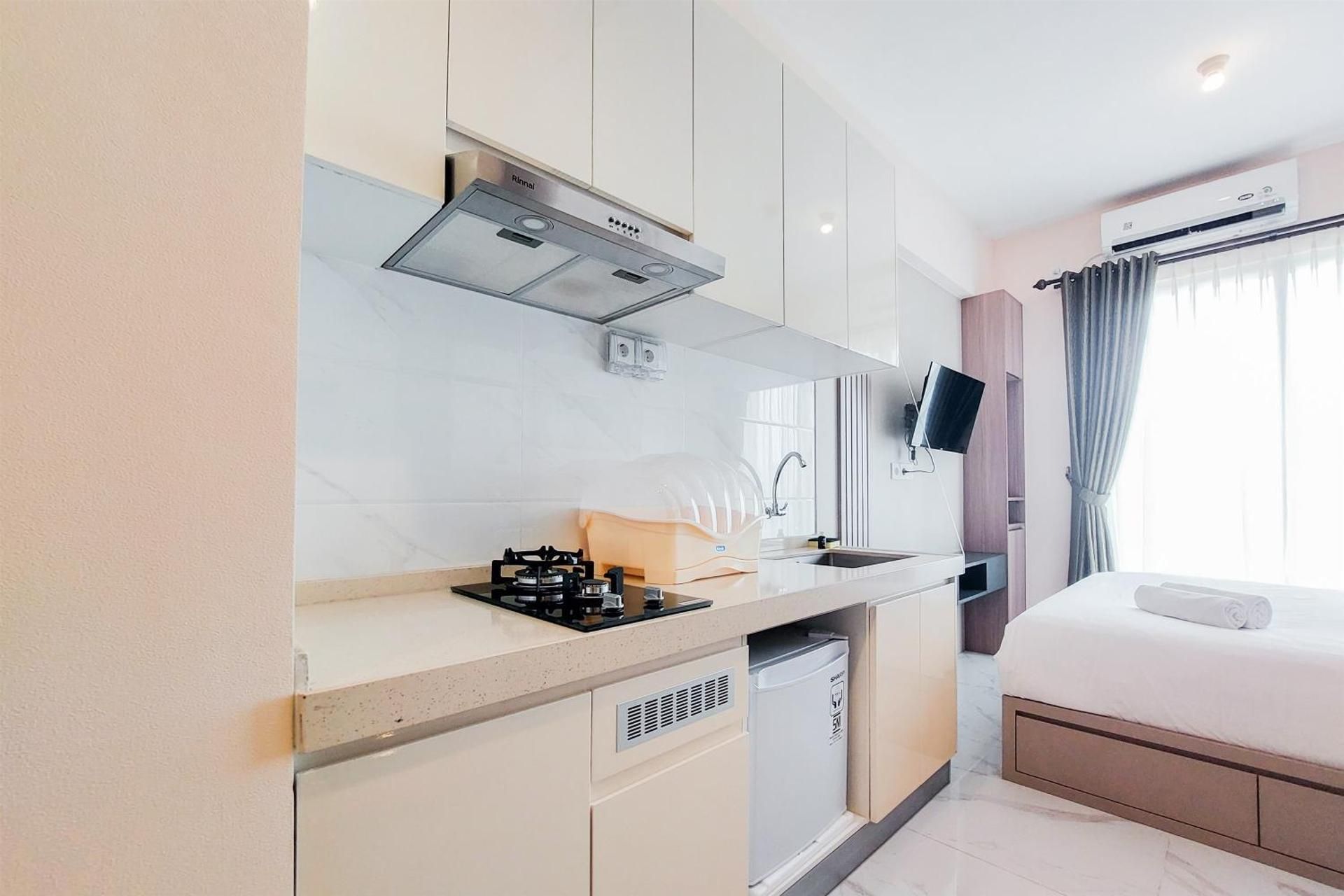 Studio Apartment