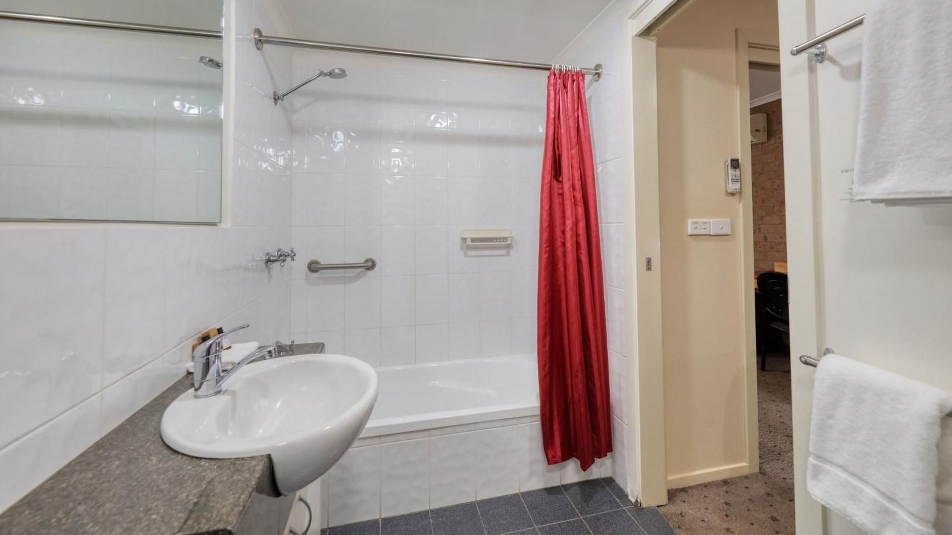 Queen Suite