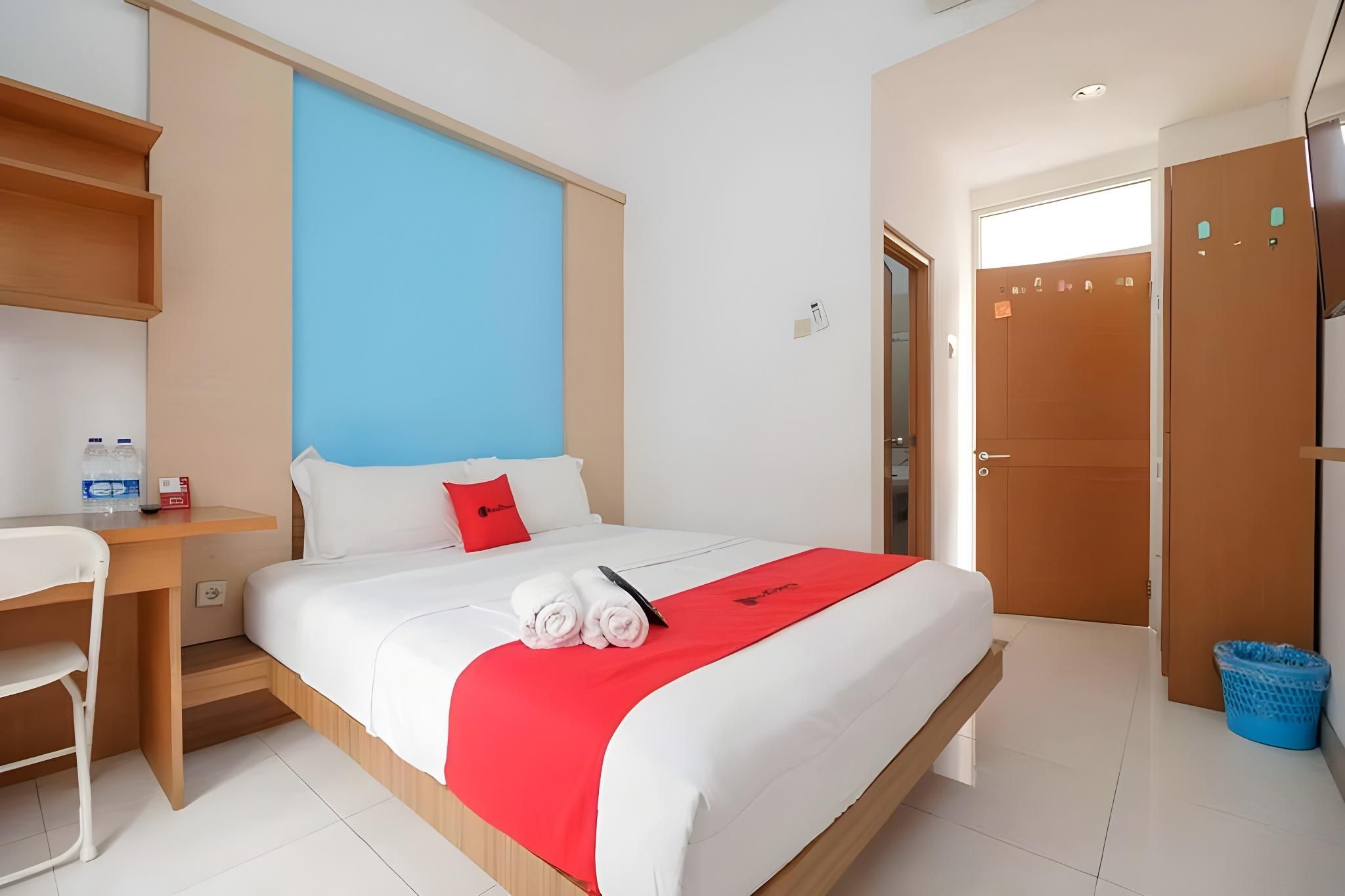 RedDoorz Syariah Plus @ Wisma Bougenville Karawaci RedDoorz Room