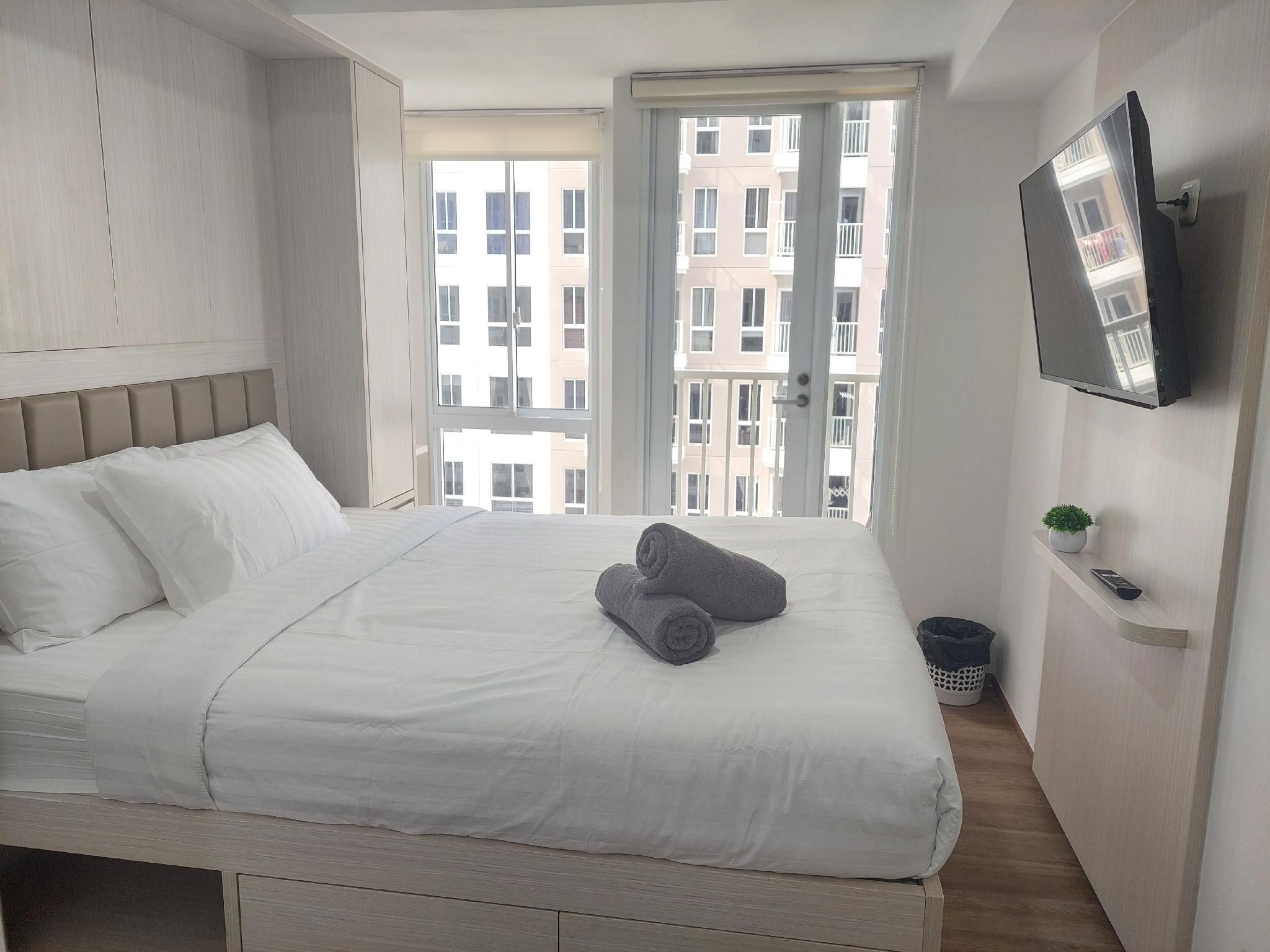 Superior Studio Apartment