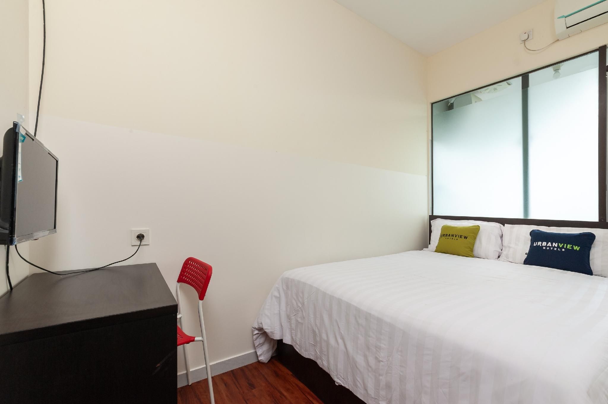 Urbanview Hotel Ellegan Residence Alam Sutera Serpong by RedDoorz Superior Room 2