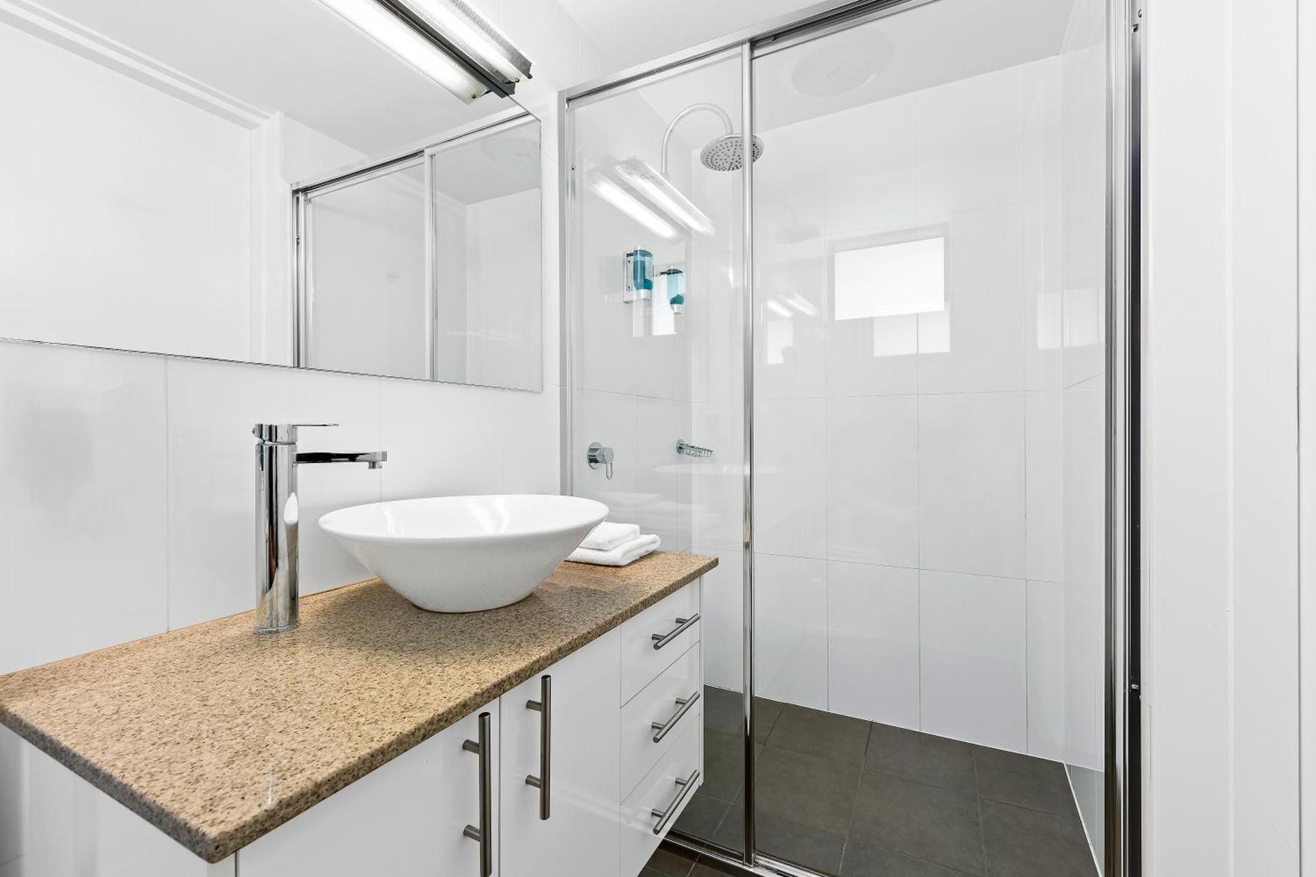 Executive Twin Suite - Roomy Urban