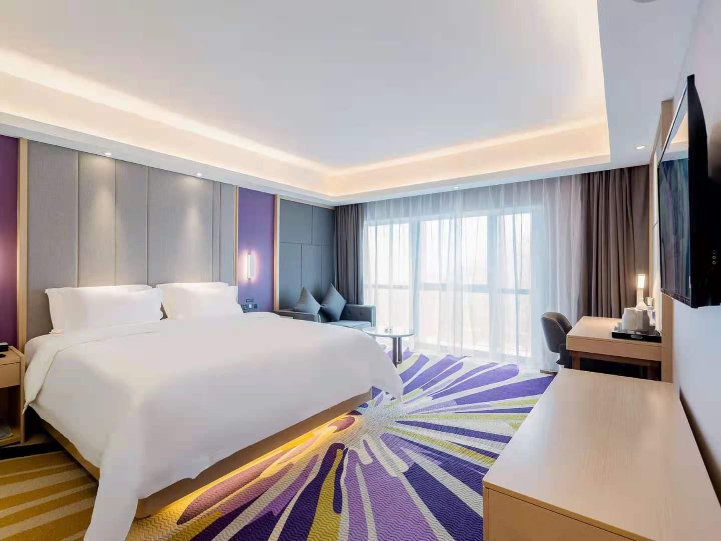 WH - 1 Bed Room with View