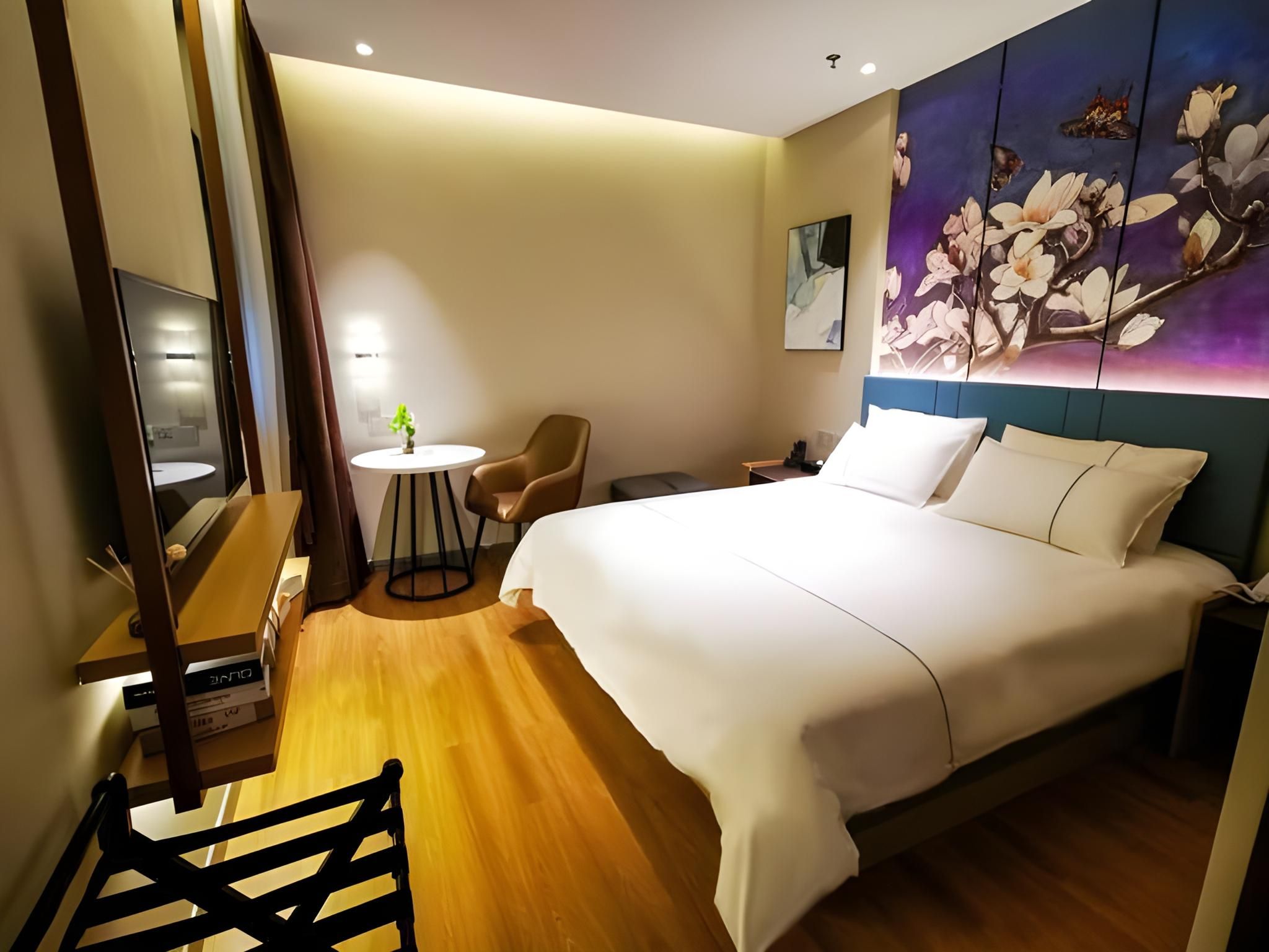 WH - Jingyi Bed Room