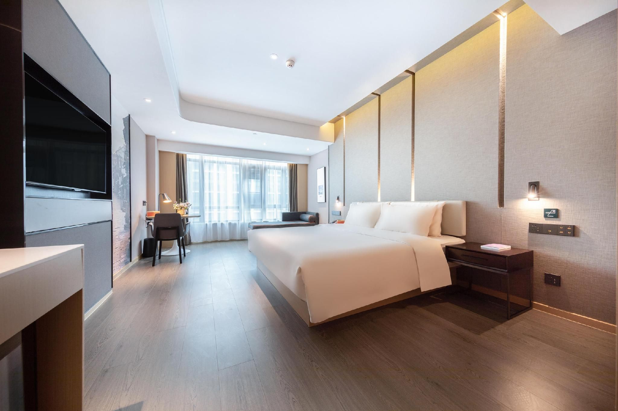 Executive room, Guest room, 1 Queen