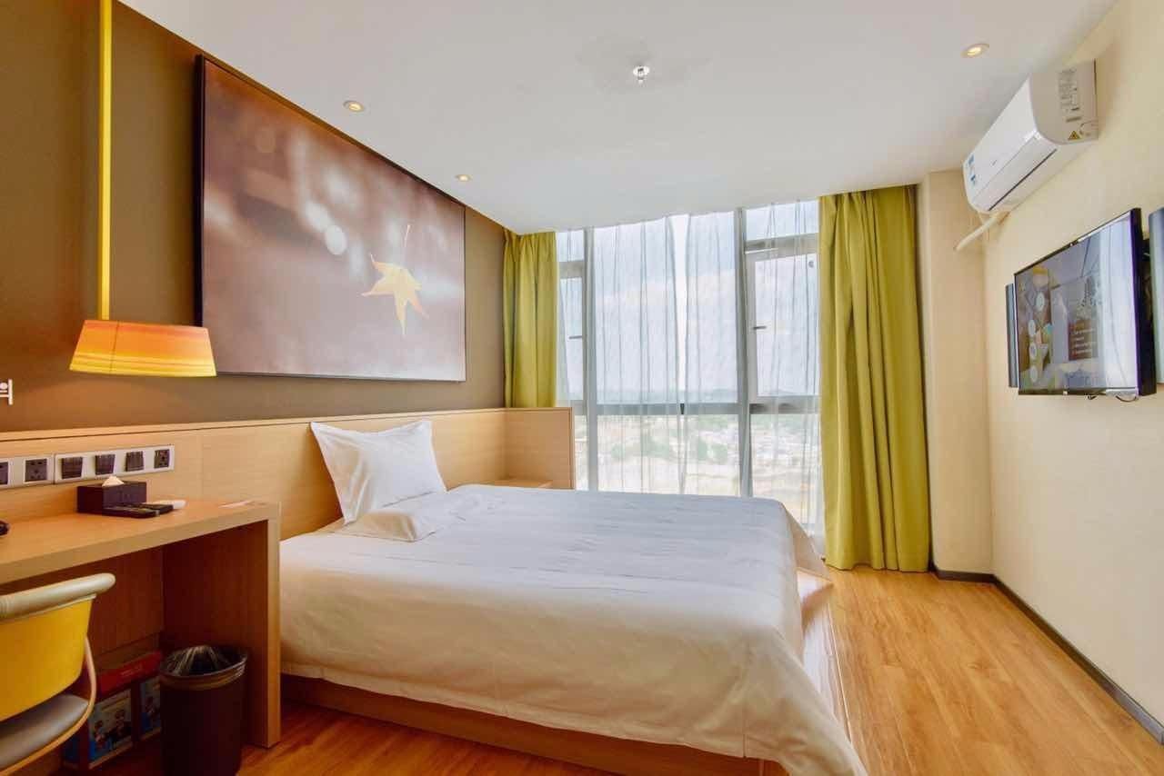 IU Compact U S Bed Room