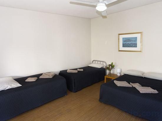 Bed in 3-Bed Mixed Dormitory Room