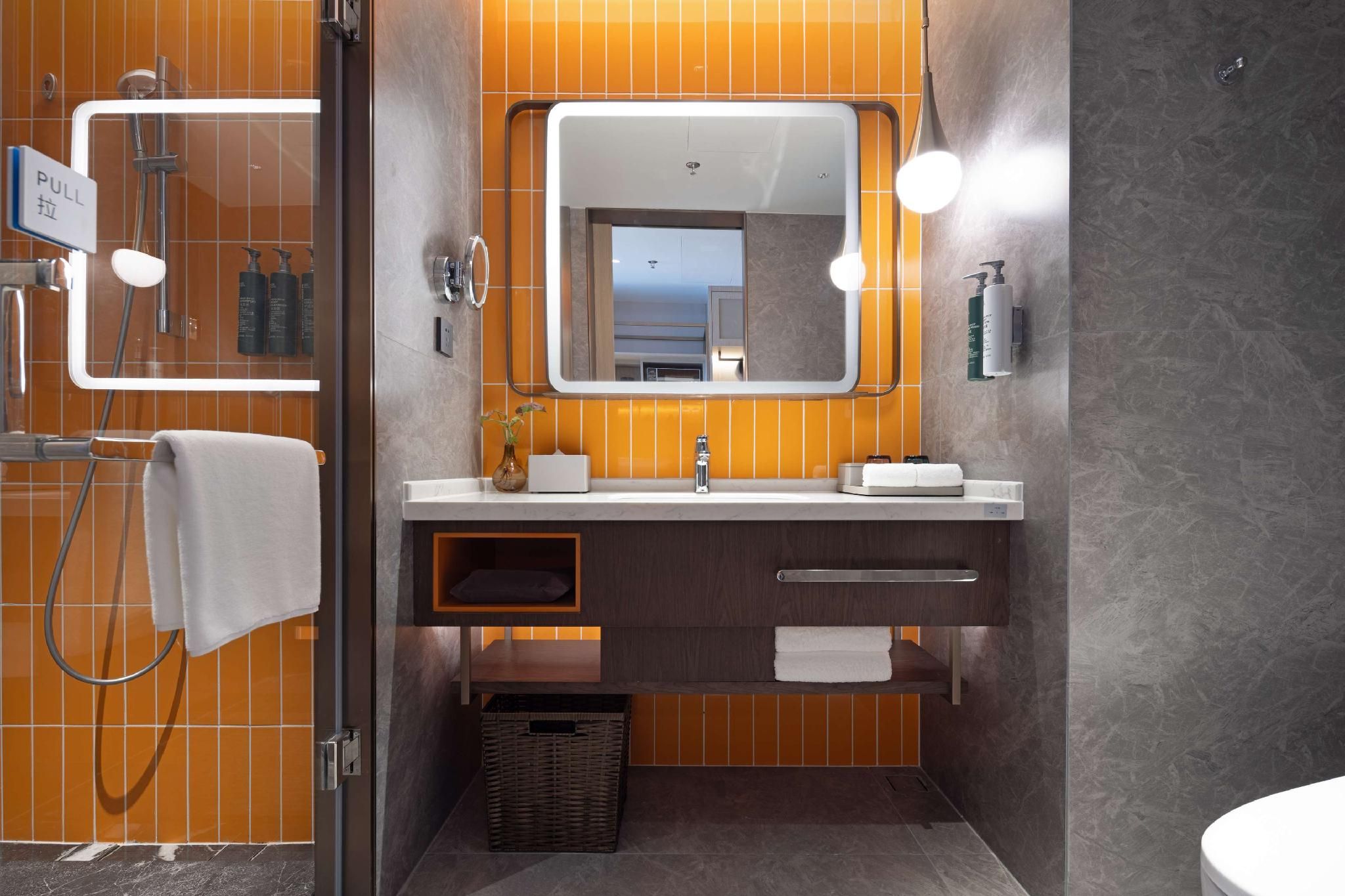 FY- Lingdong Twin Room