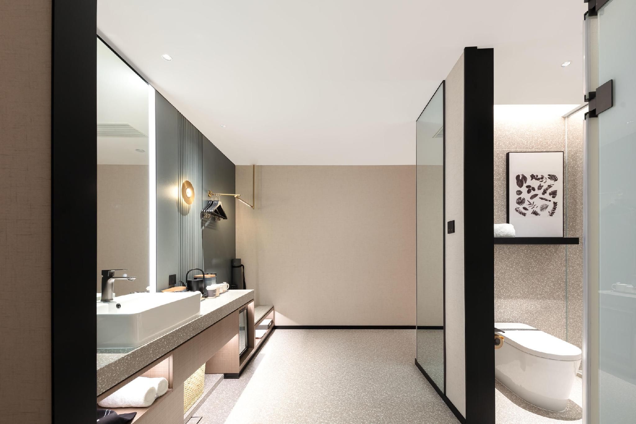 Executive room, Guest room, 1 Queen
