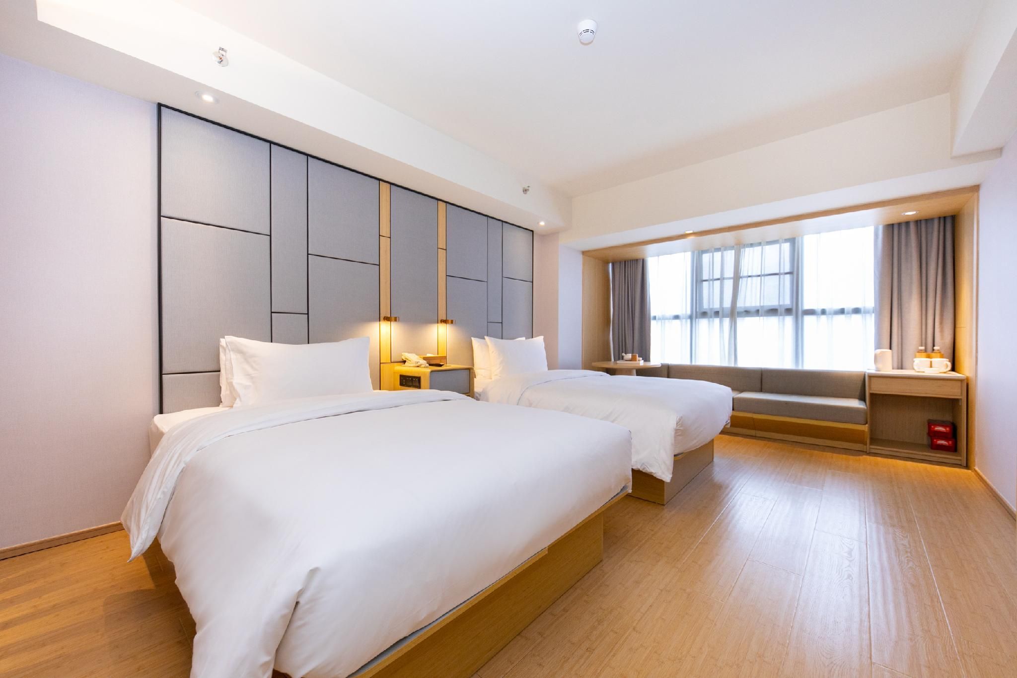 Twin Business Room