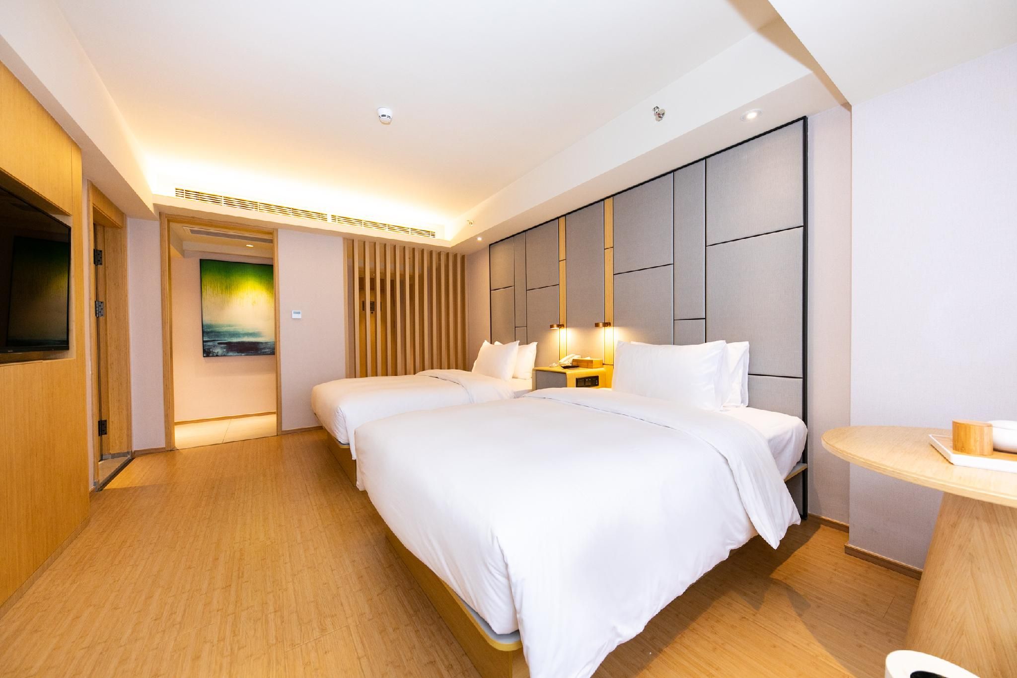 Twin Business Room