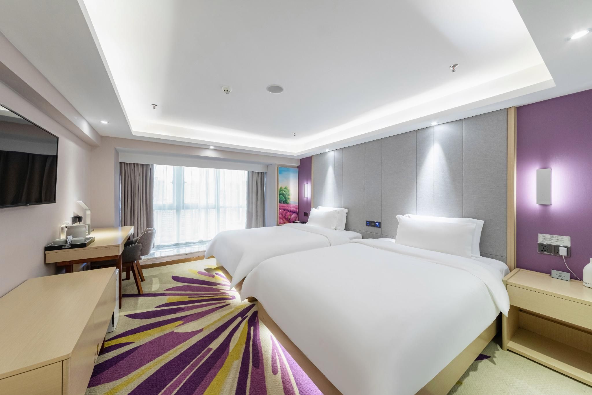 Twin Deluxe Room