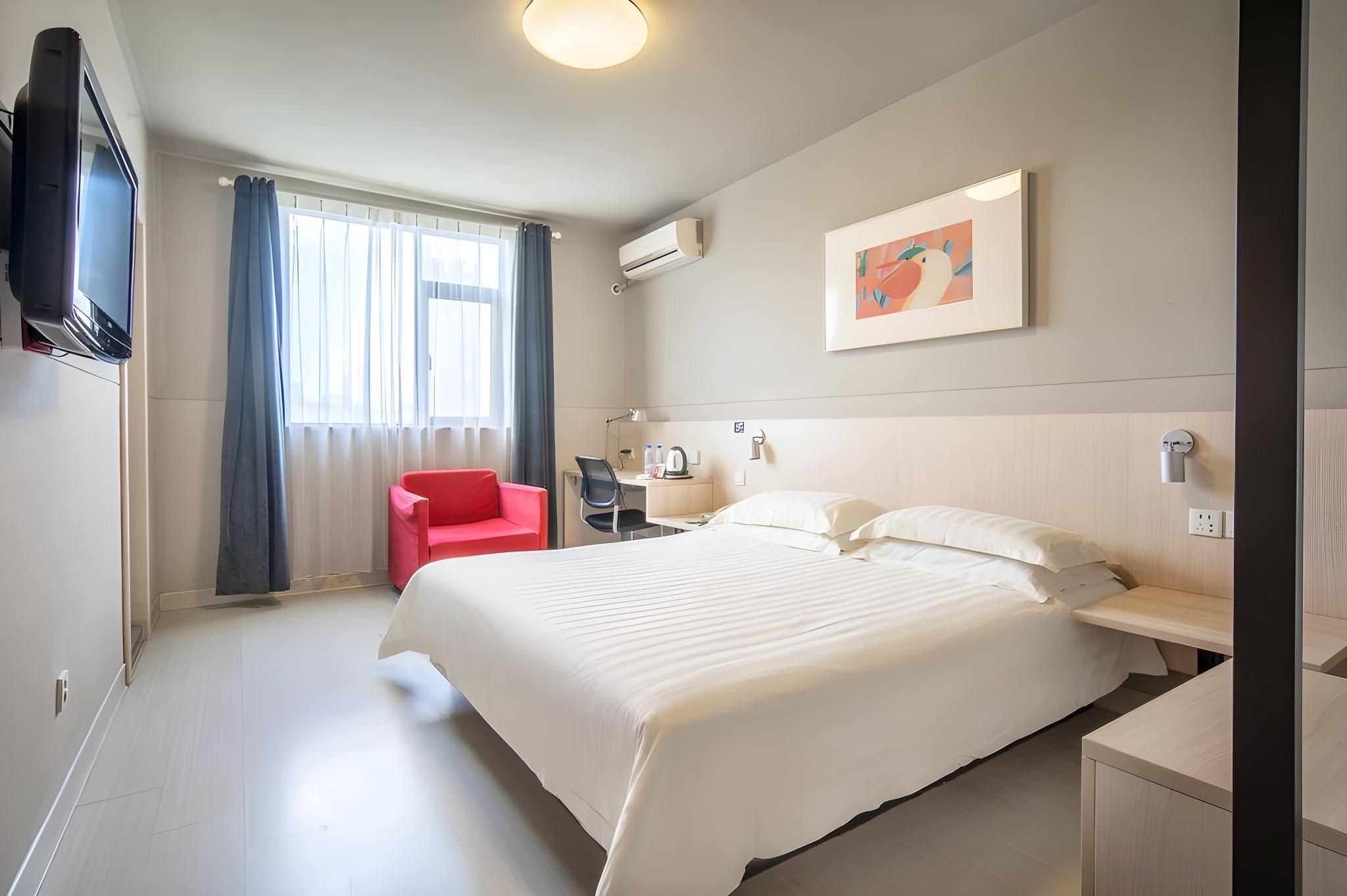 Business Standard Room A