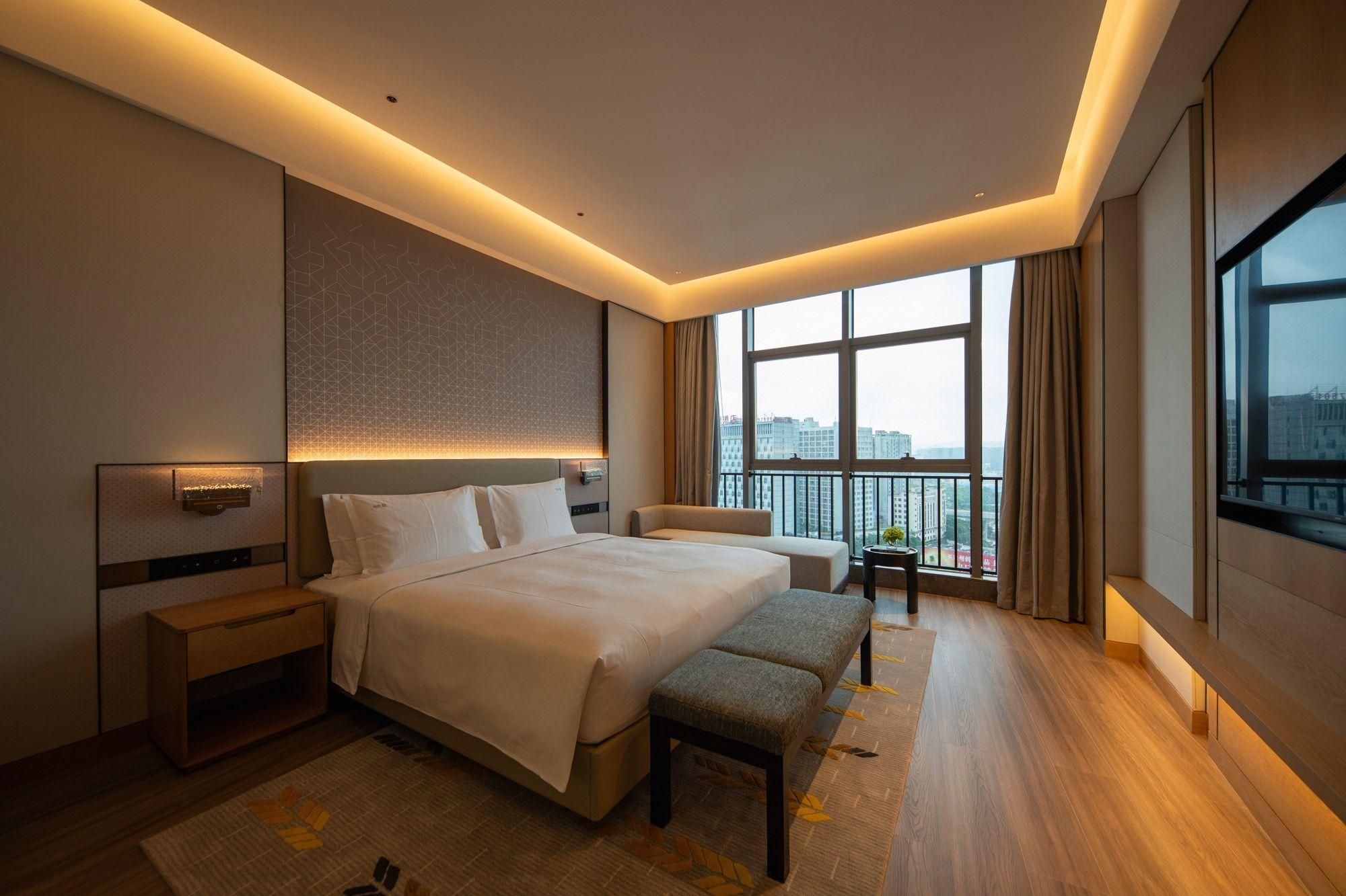 1 Bedroom Suite