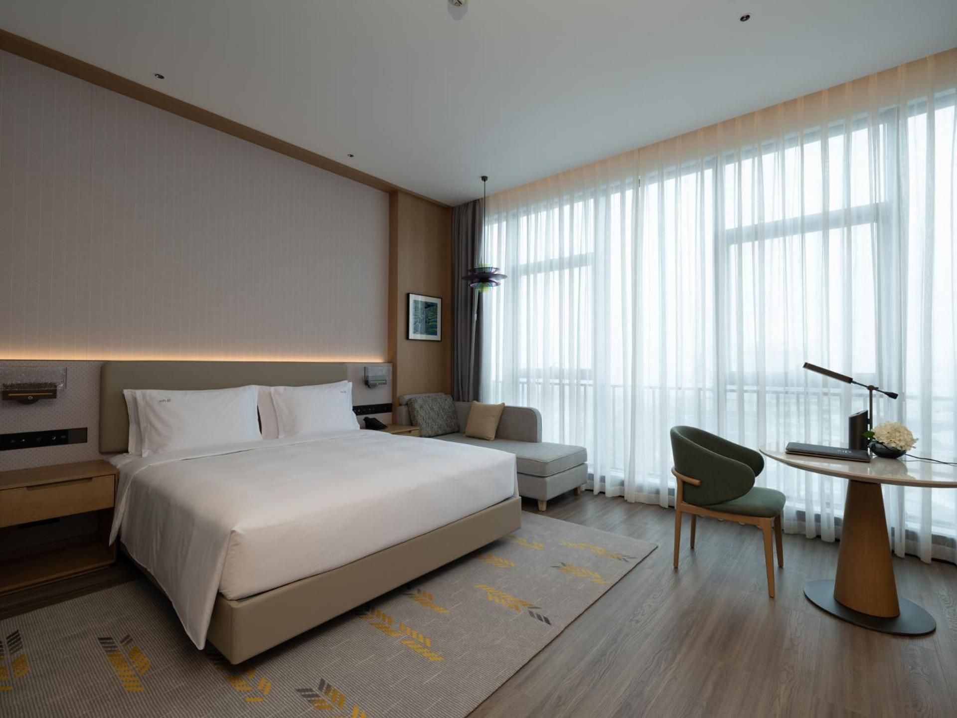 Standard King Room - Accessible