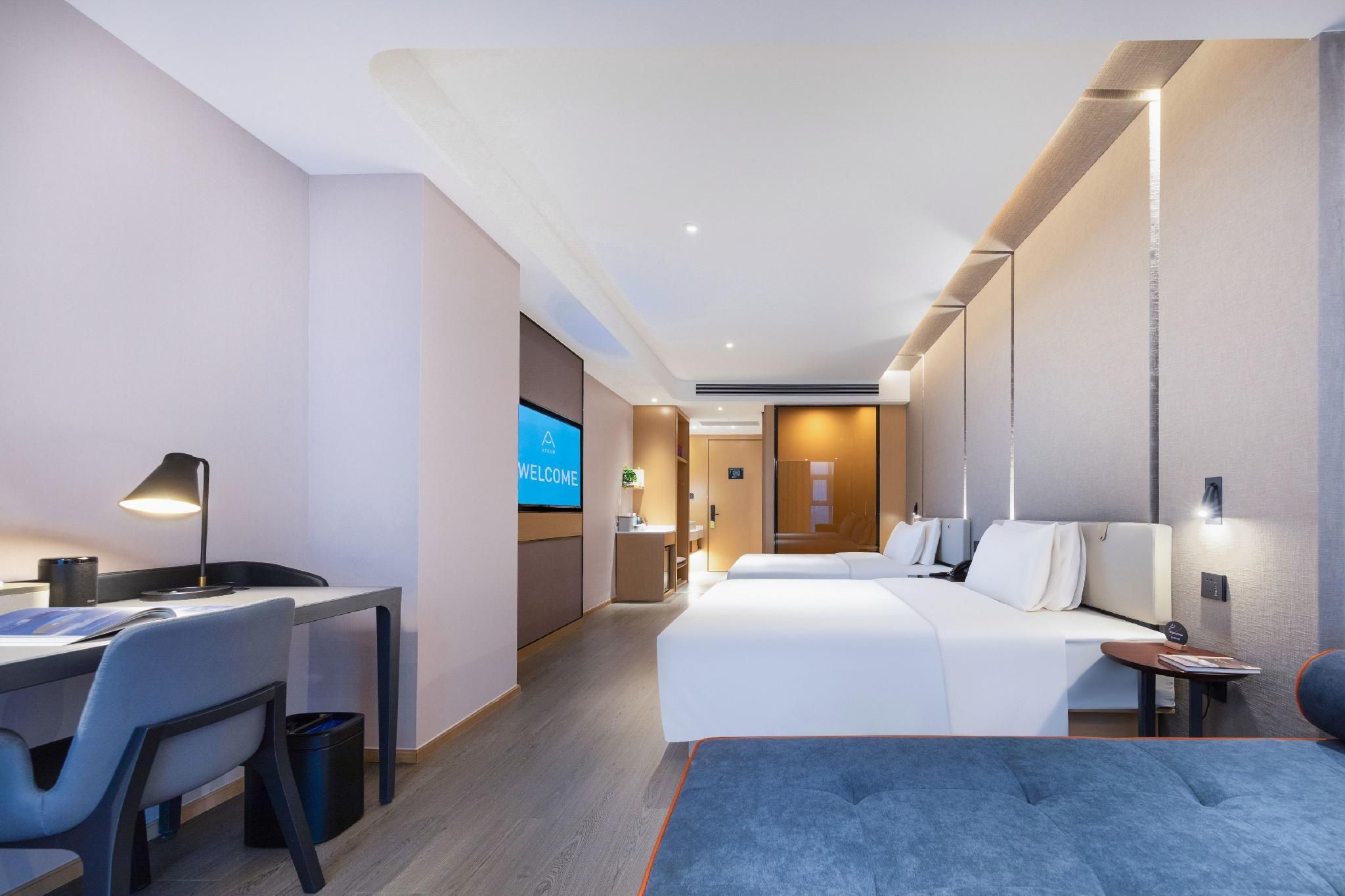 Atour - Executive Twin Room with City View