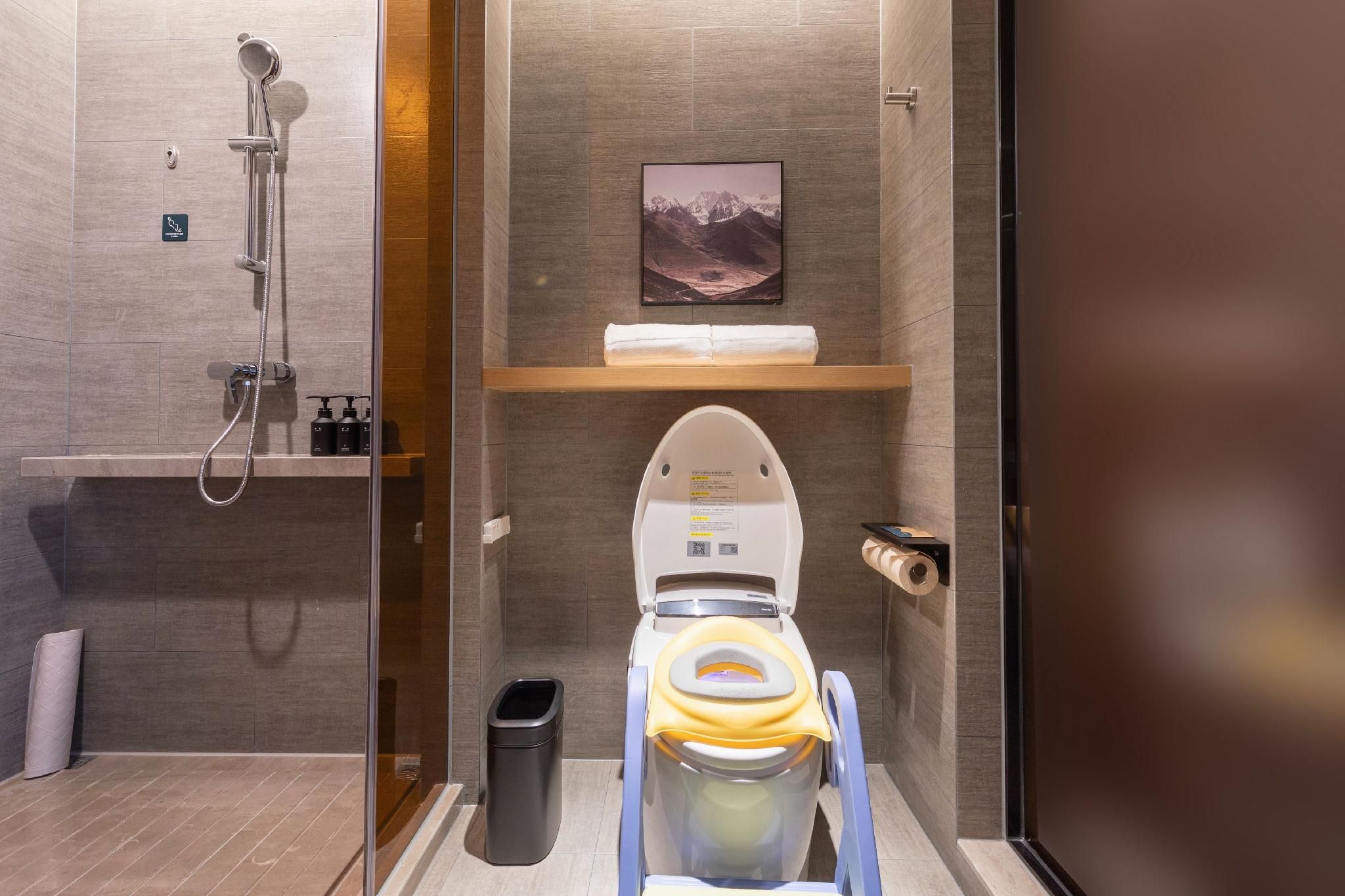 Atour Hotel Guiyang Dashizi Square Atour - JUMI Family Room 3