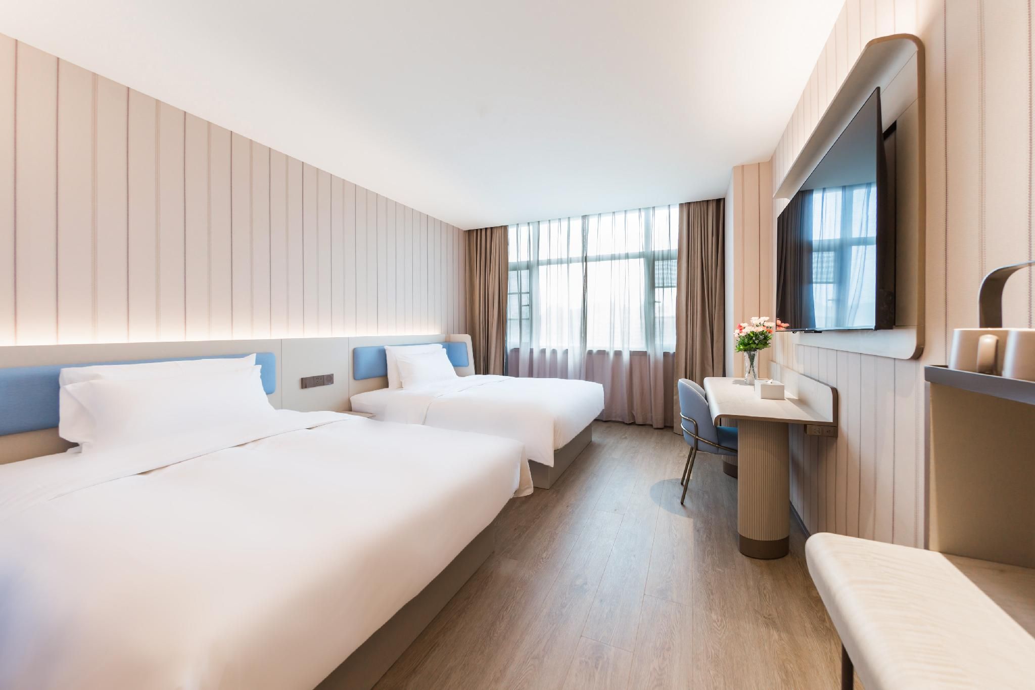 Twin Business Room