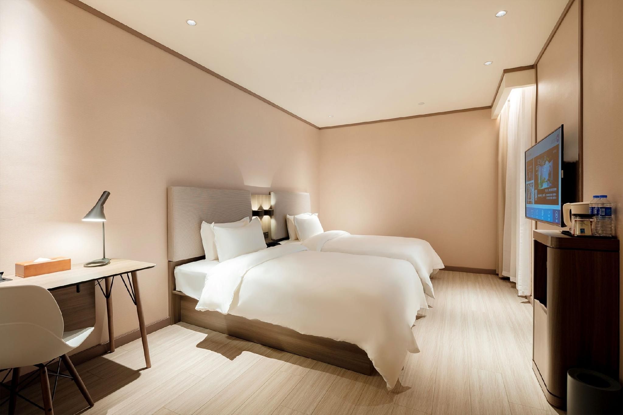 Landscape Twin Room