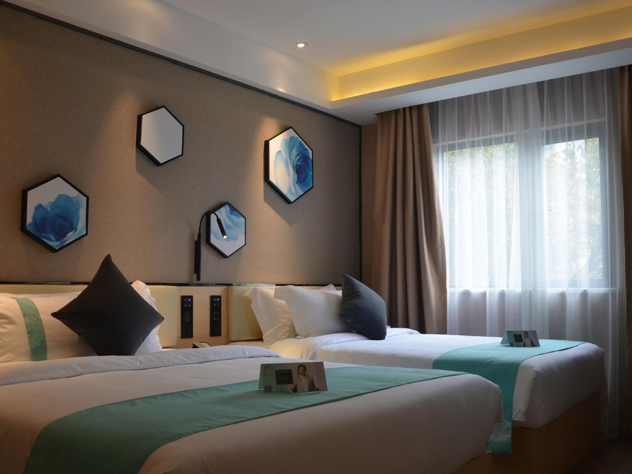 Xana - Deluxe Twin Room Bed Room