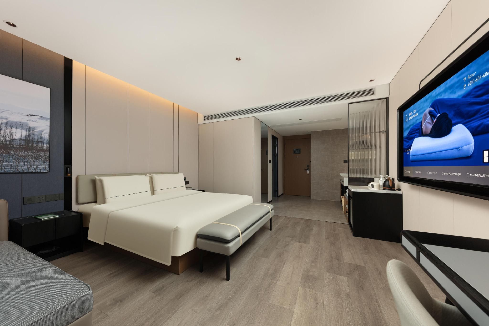Executive room, Guest room, 1 Queen
