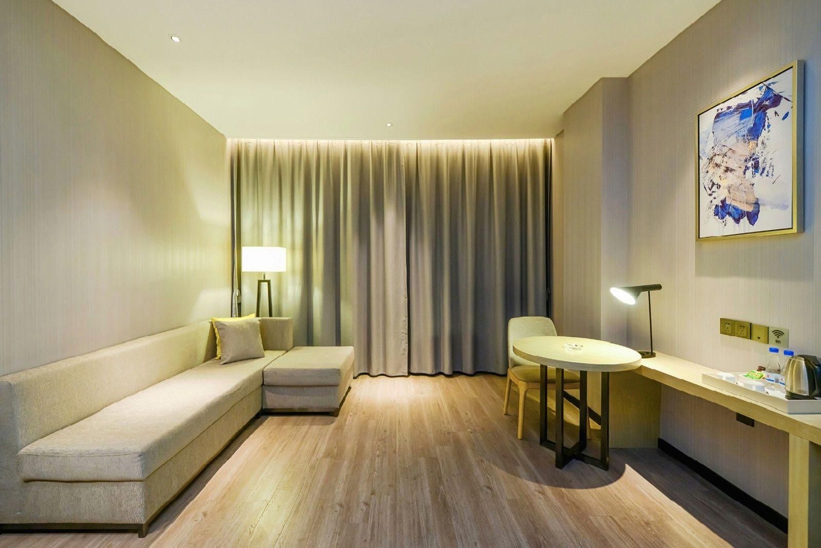 Superior Cinema Twin Room