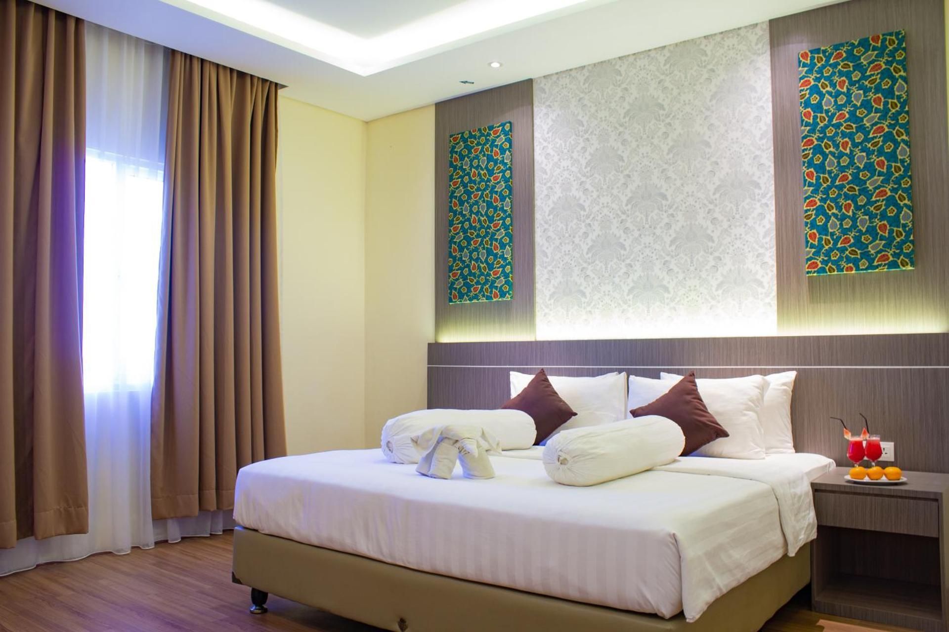 Nevada Ketapang Hotel Indiana Suite with Balcony