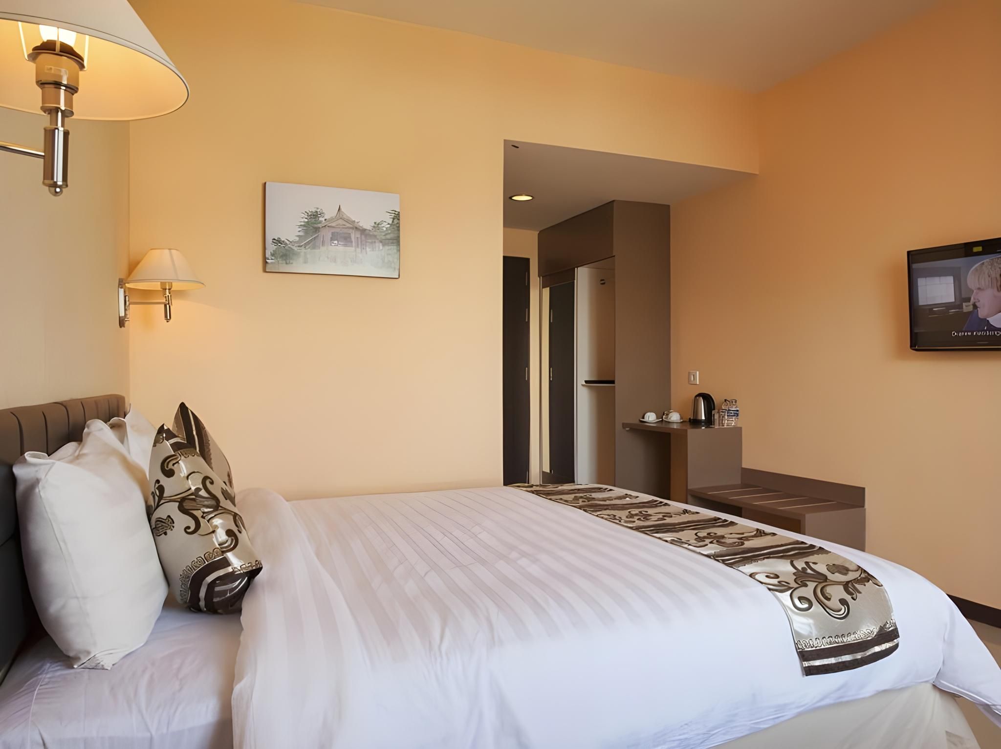 Superior Double or Twin