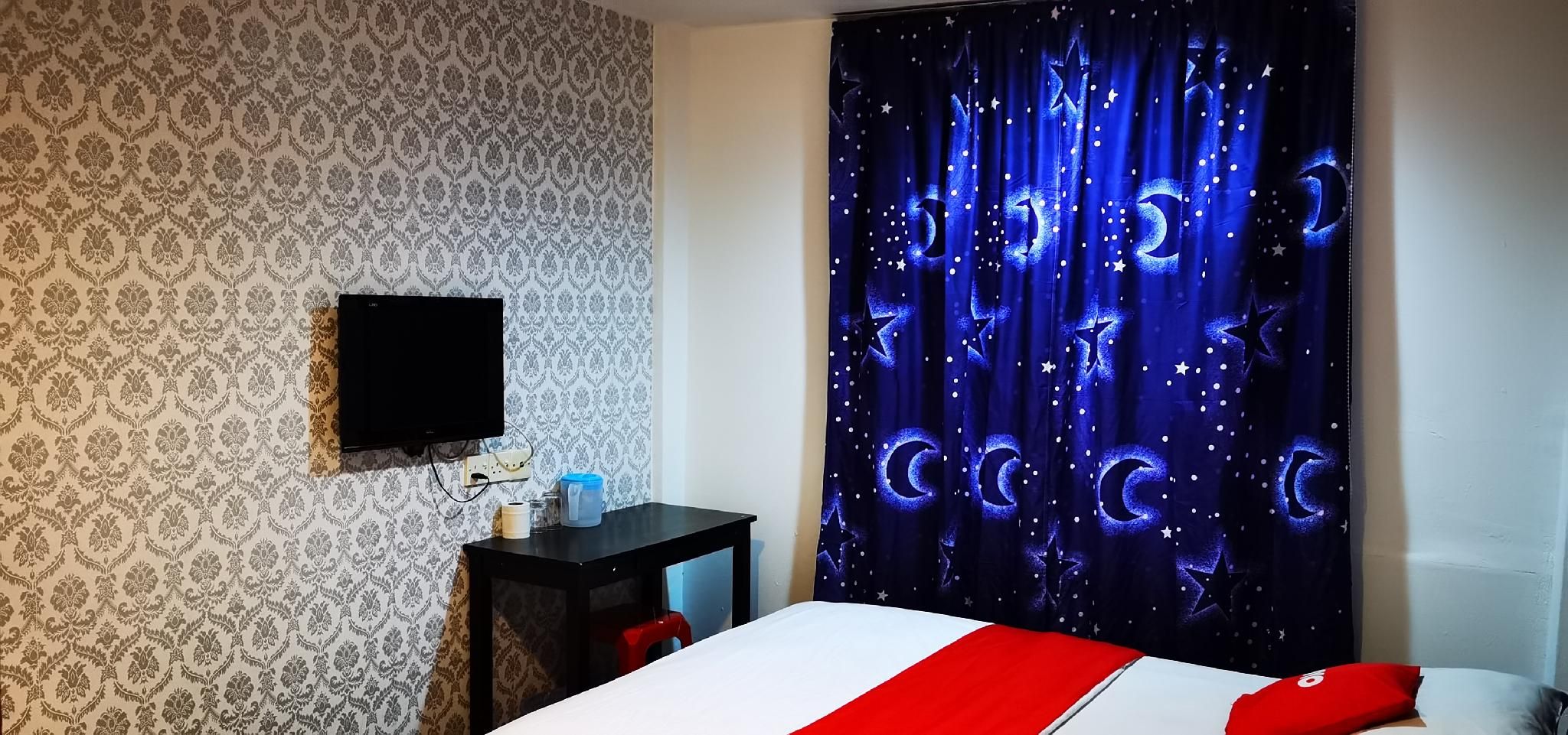 Standard Deluxe Room