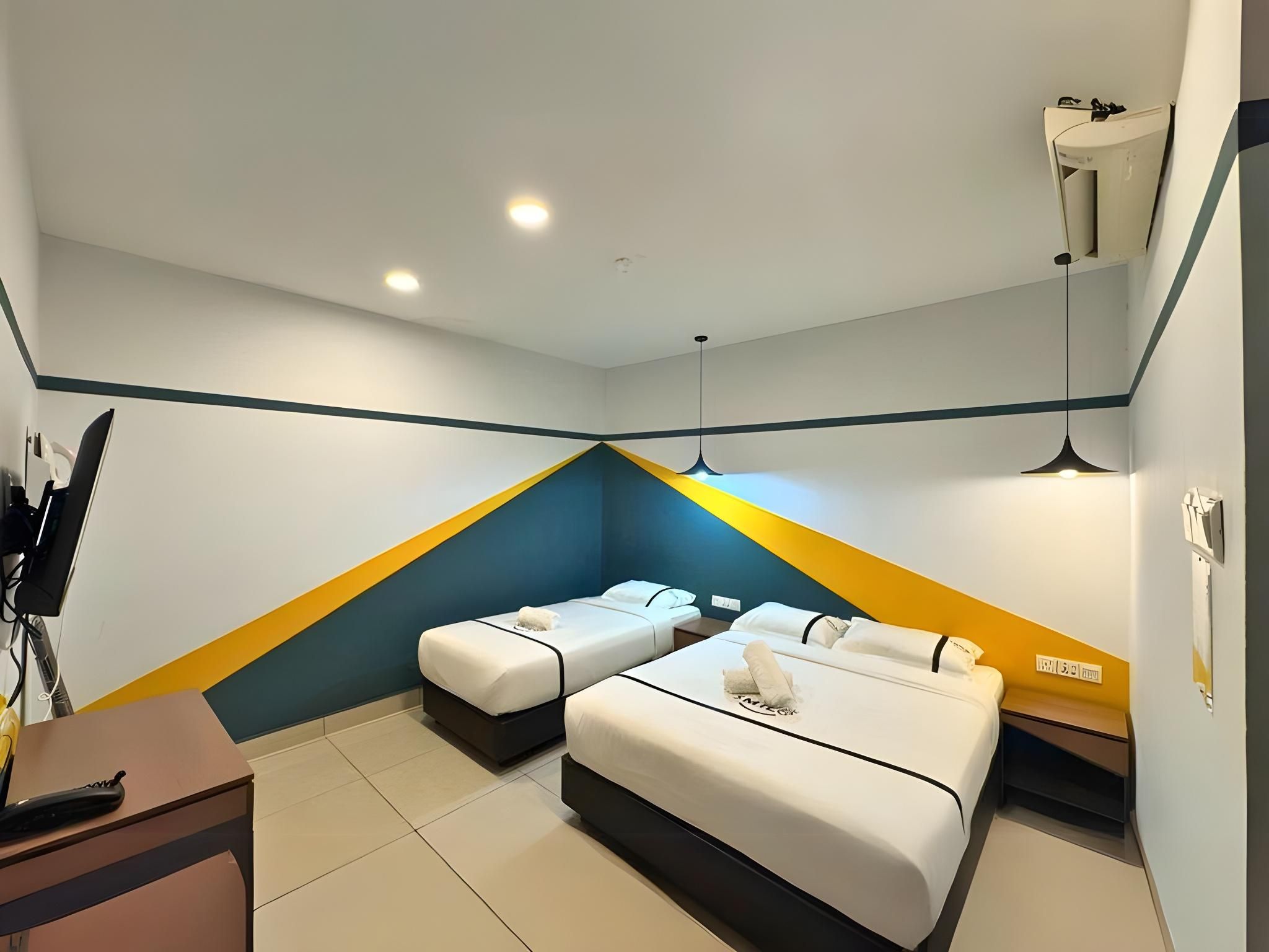 Smile Hotel Klang Bukit Tinggi Triple Room