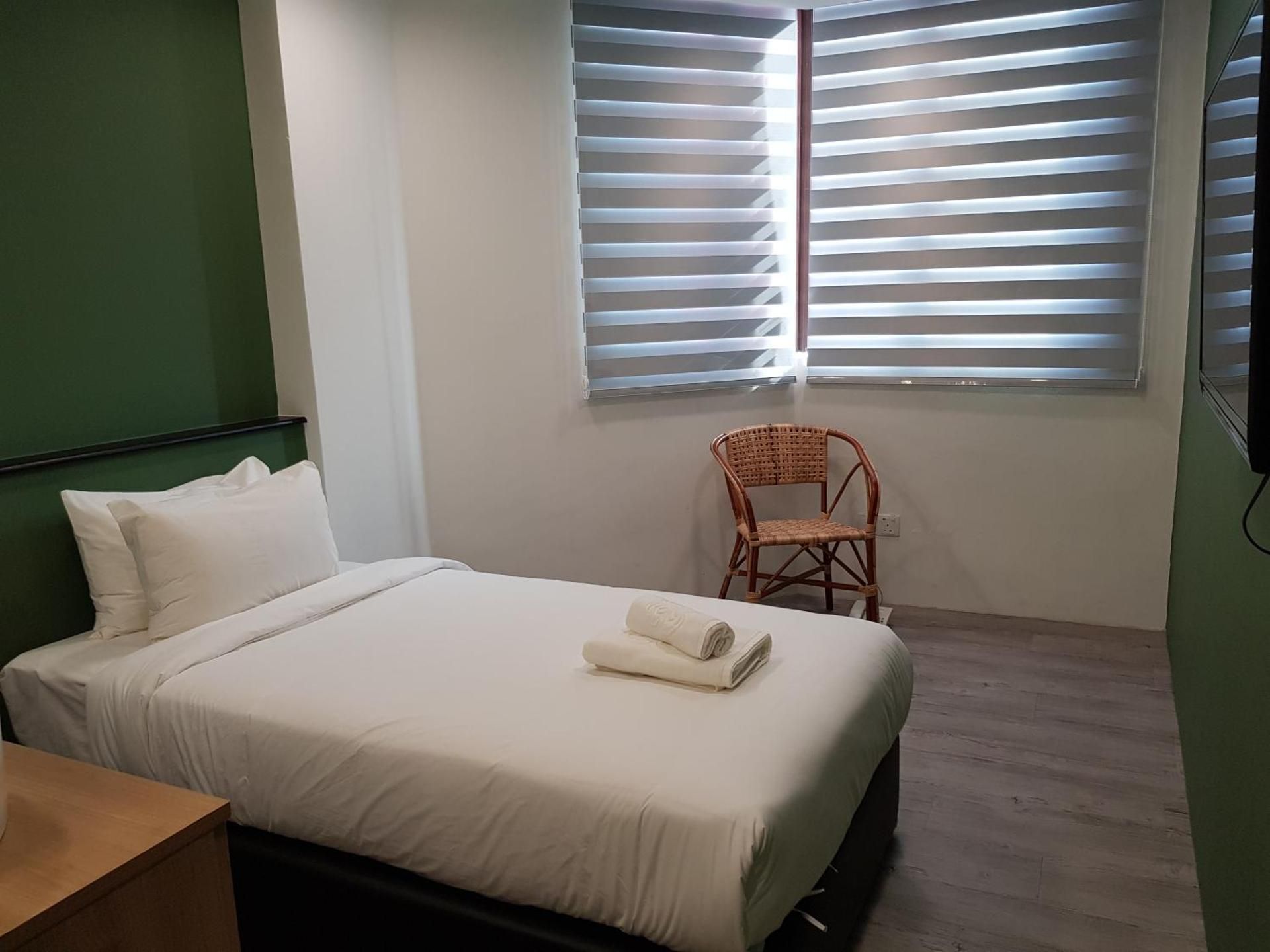 Bloommaze Boutique Hotel Klang Solo Room 2