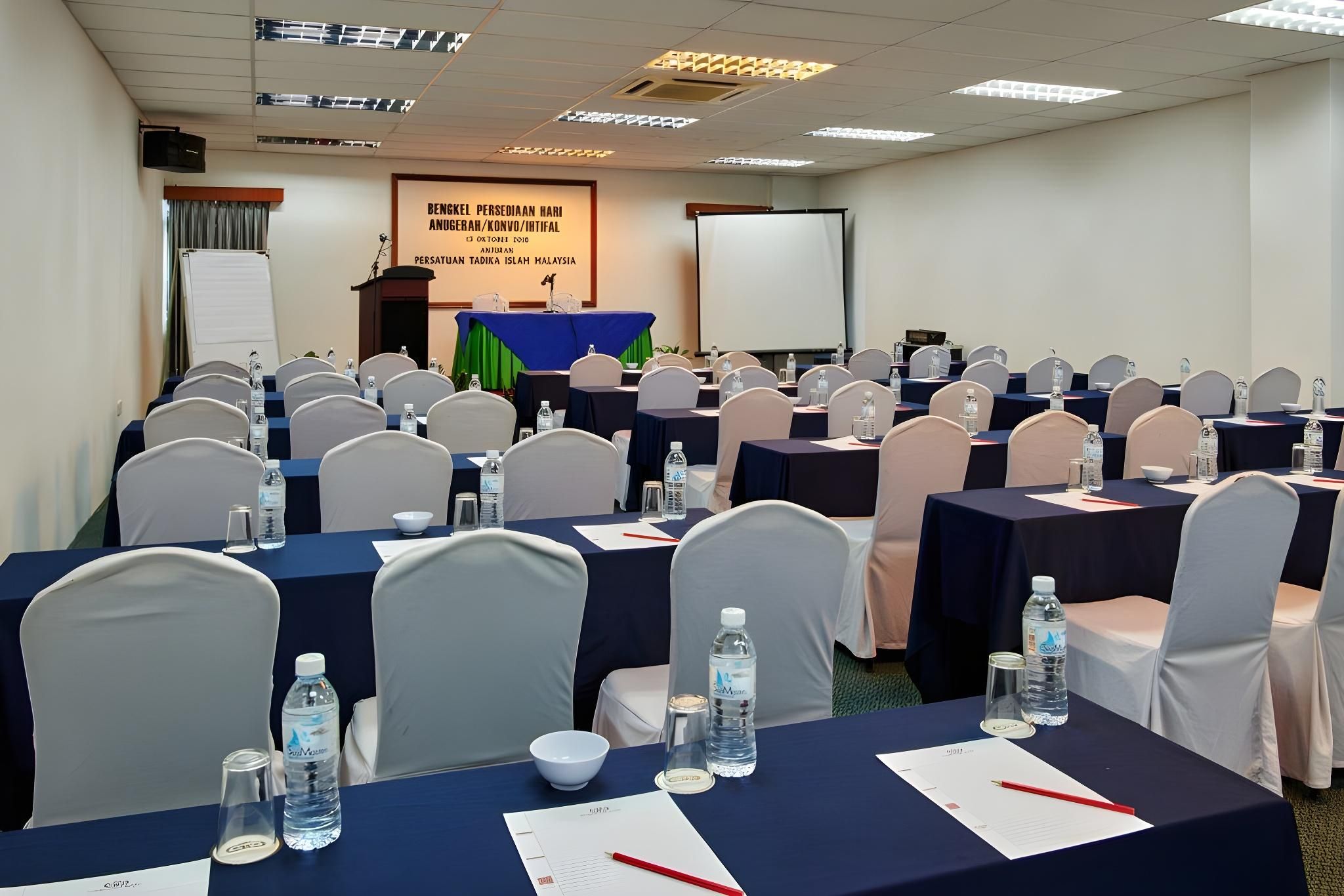 meeting room / ballrooms