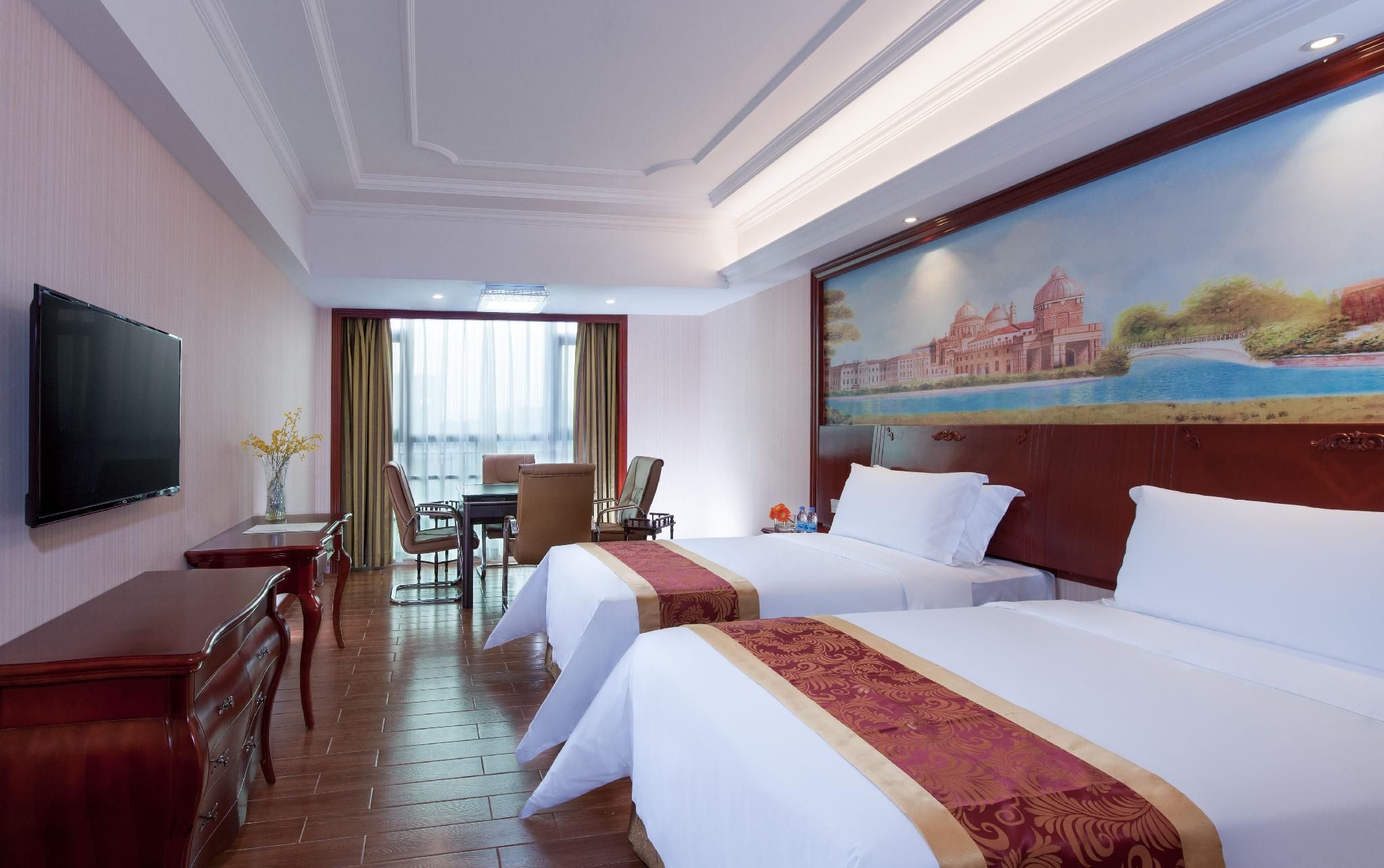 Vienna International Hotel Heyuan Agile Garden Vienna - Functional Chess Room With Twin Bed