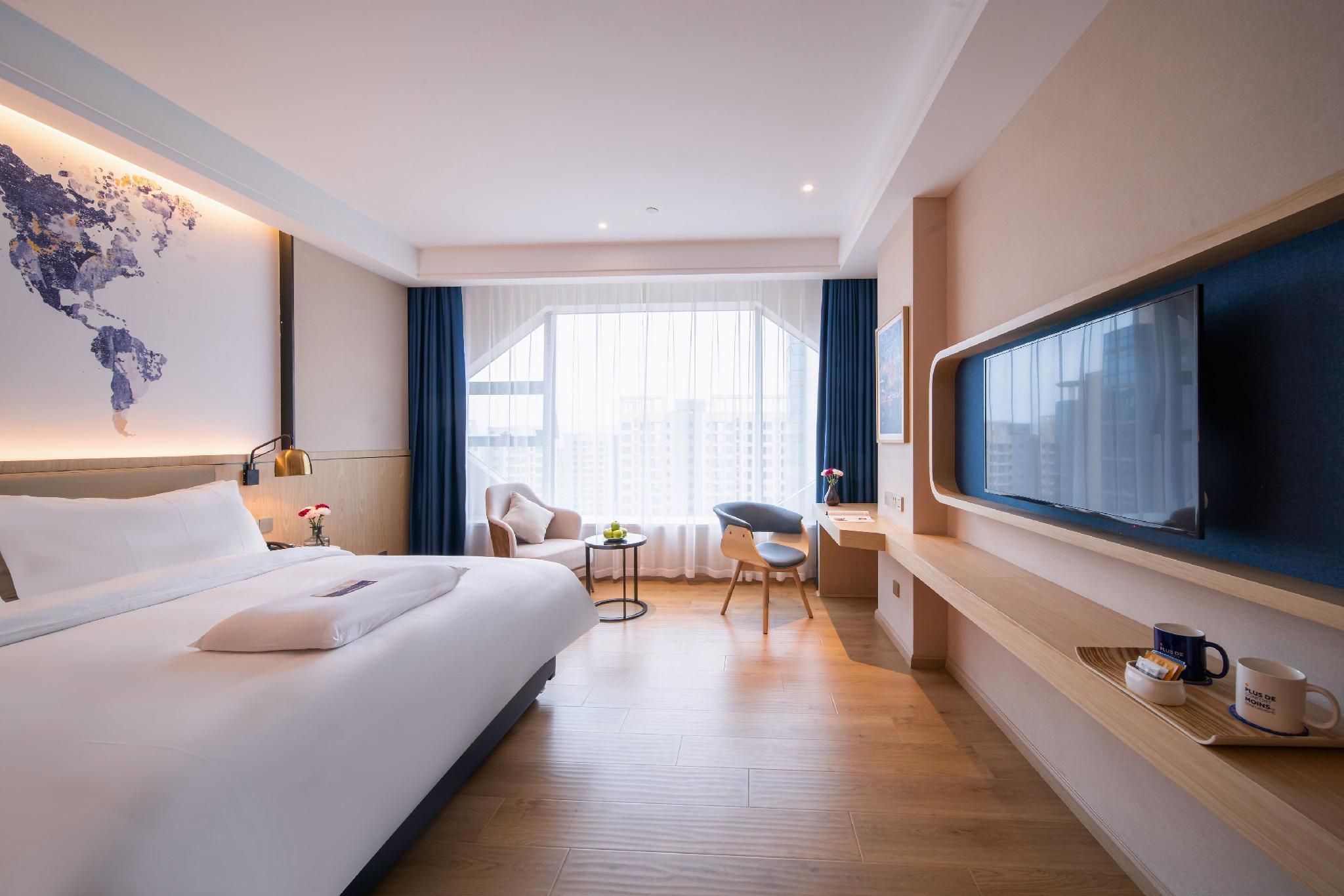 Double Room with Mah-jongg