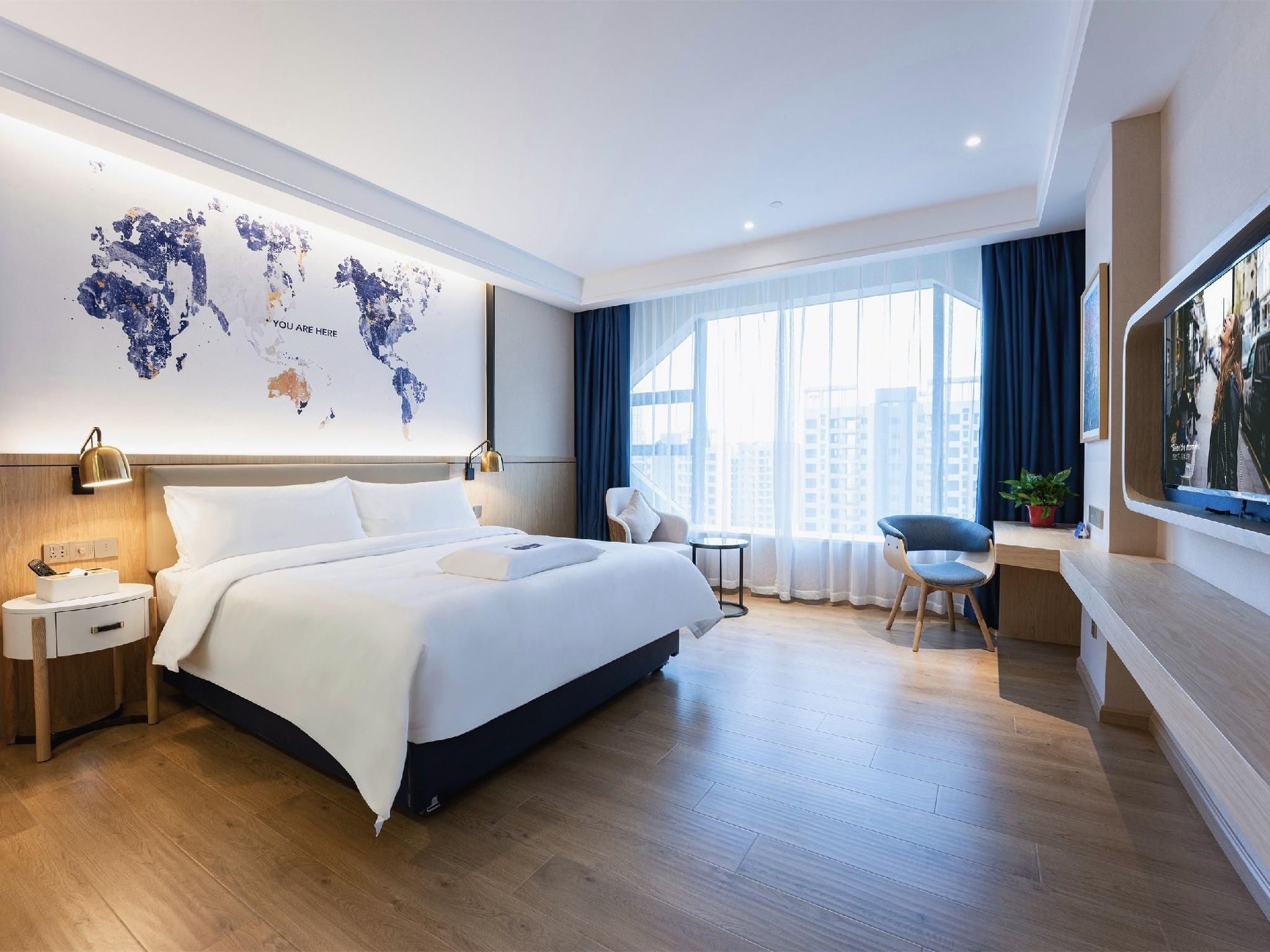 Double Room with Mah-jongg