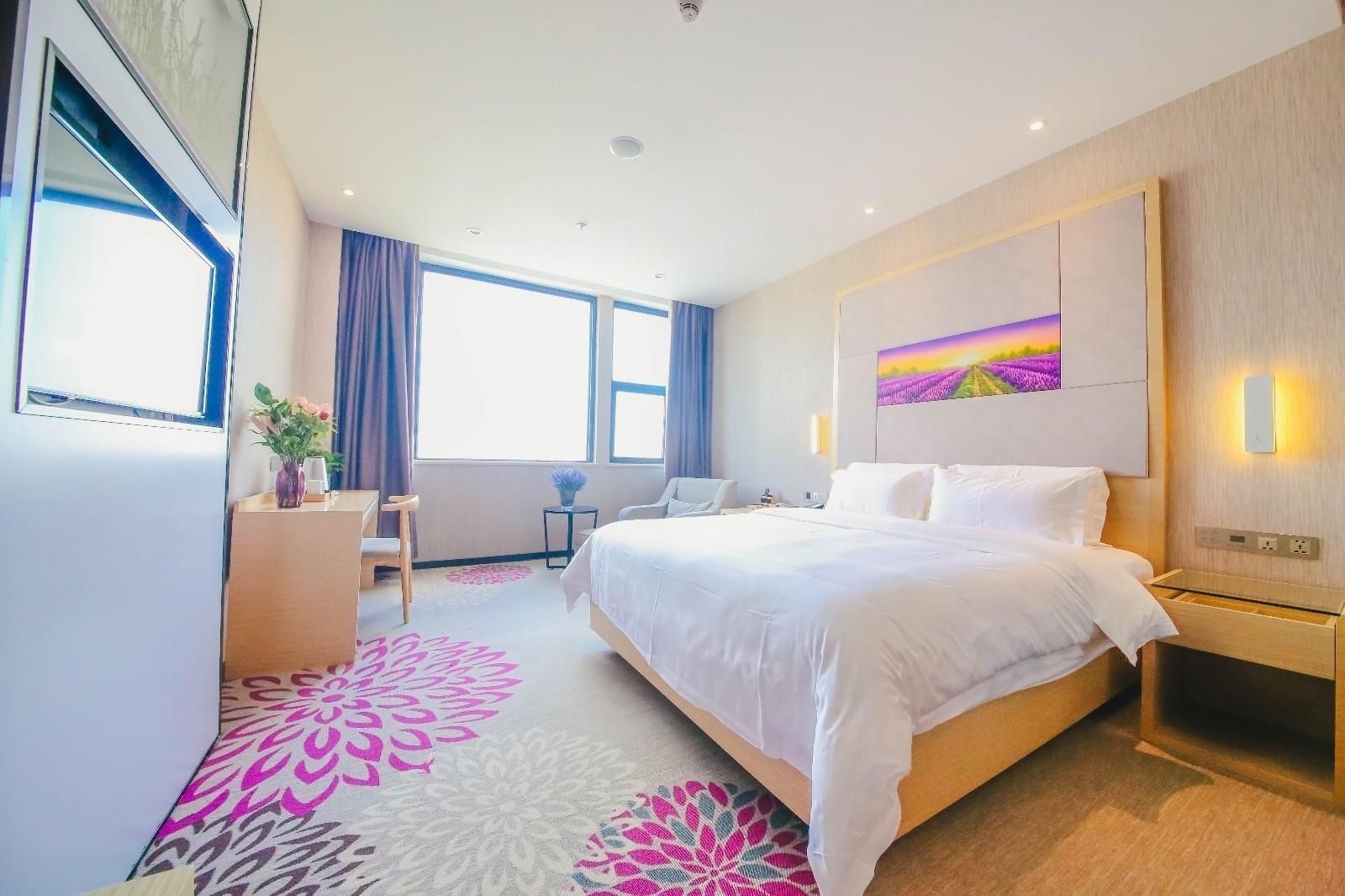 Lavande Hotel Heyuan Zijin River View Queen