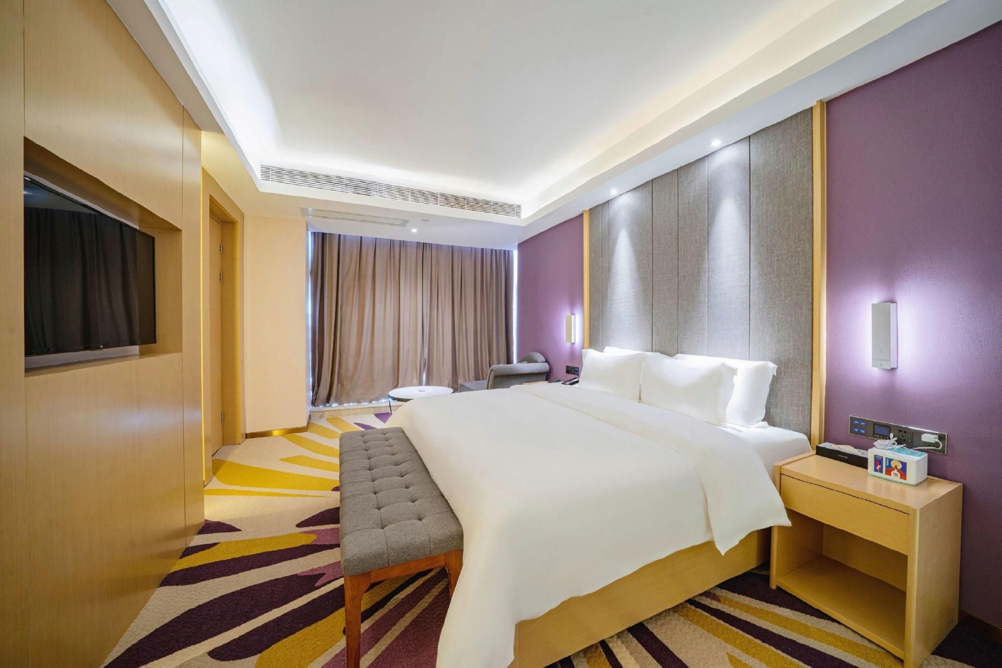 Lavande Hotel Heyuan High-speed Railway Station Country Garden WH - Business Suite Bed Room 2