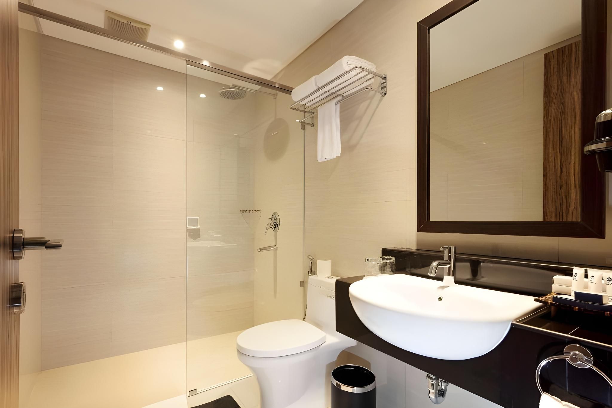 Superior Twin - Non-Smoking