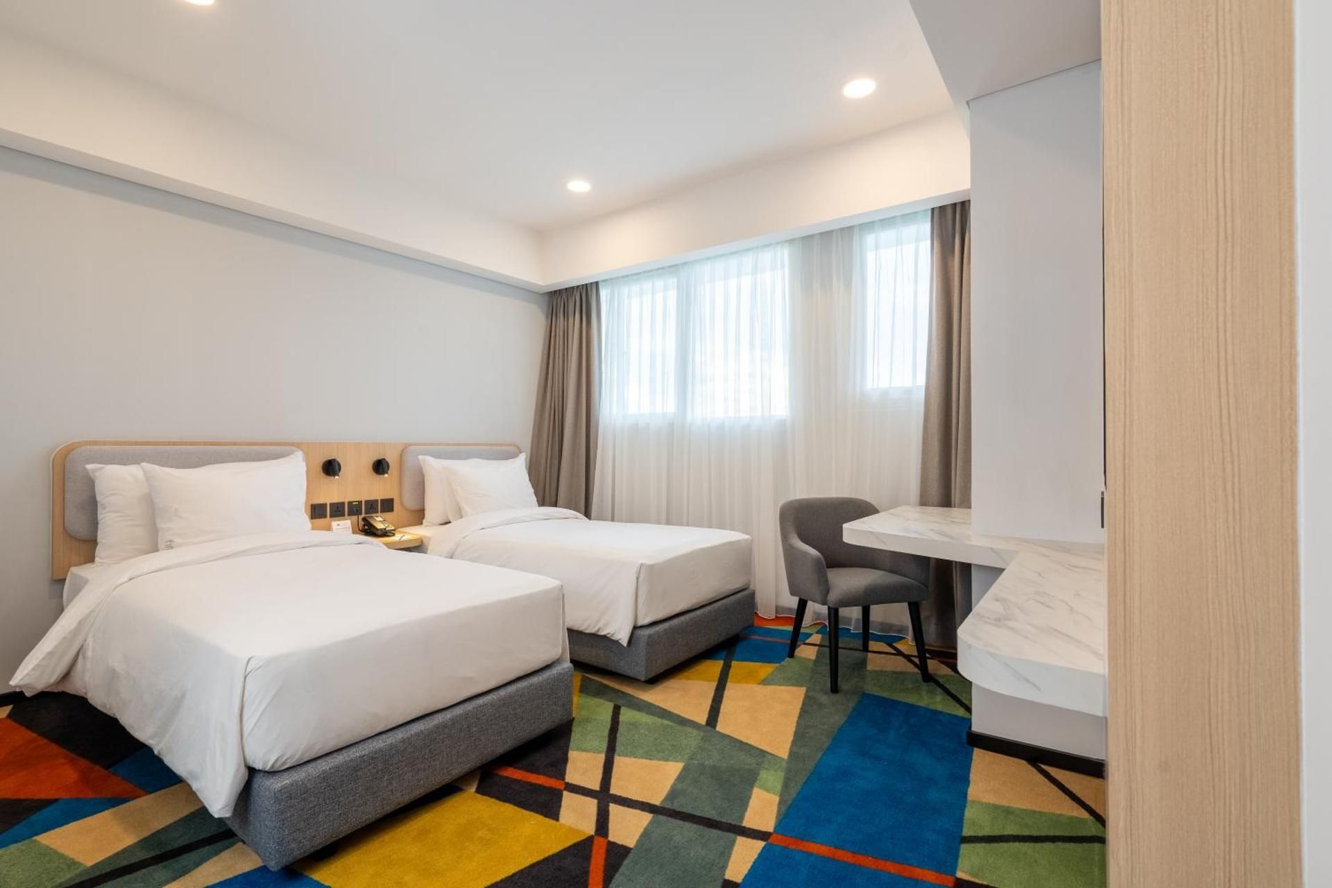2 Twin Beds Standard