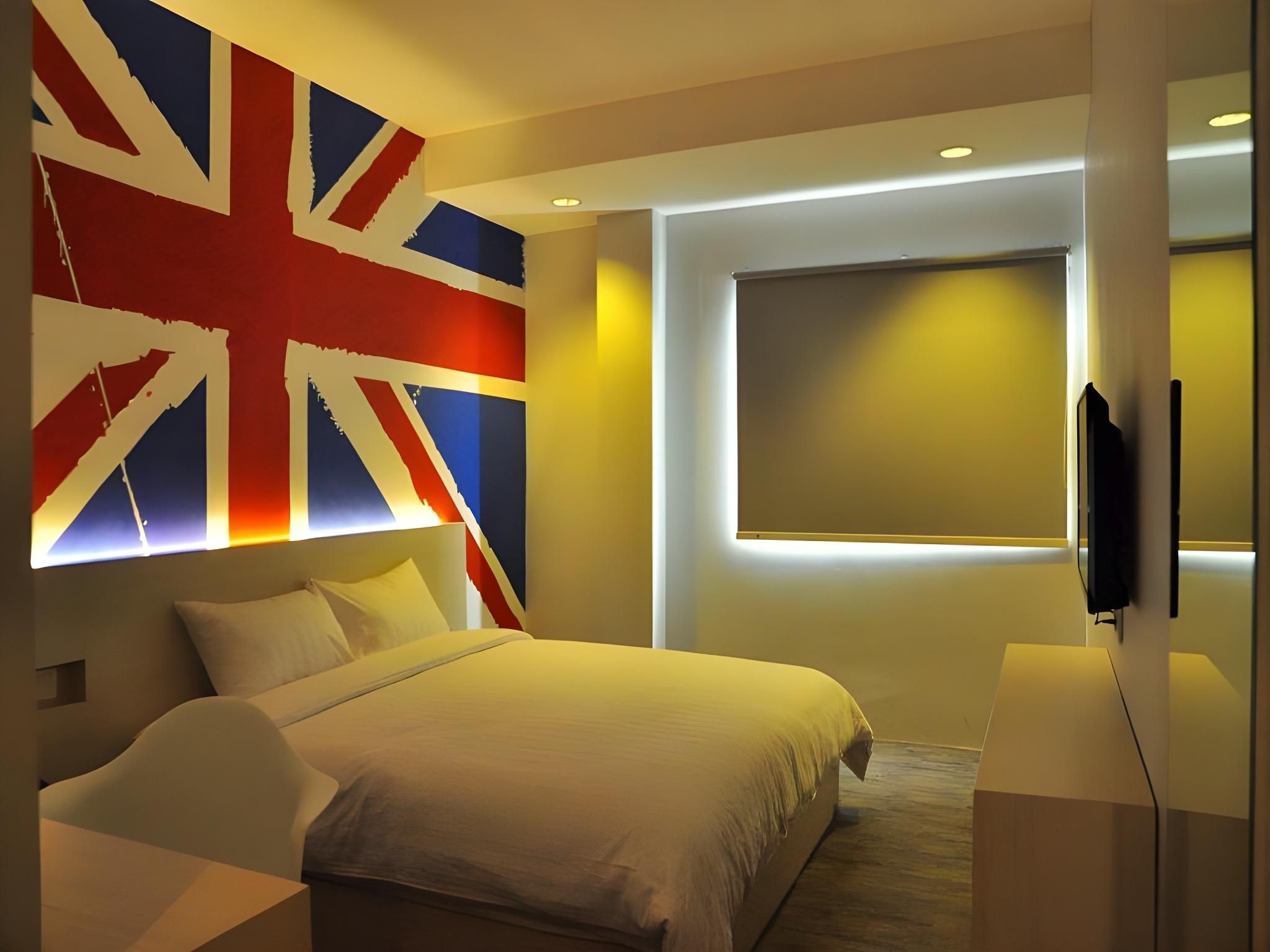 Summer Bed and Breakfast Hotel Deluxe