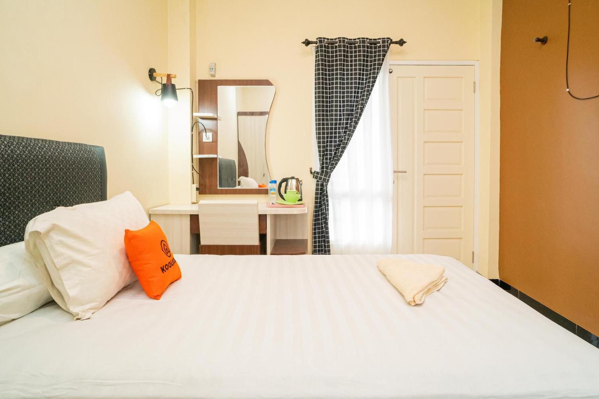 KoolKost Syariah near Jalan Ahmad Yani Banjarmasin 3 Single Room 2