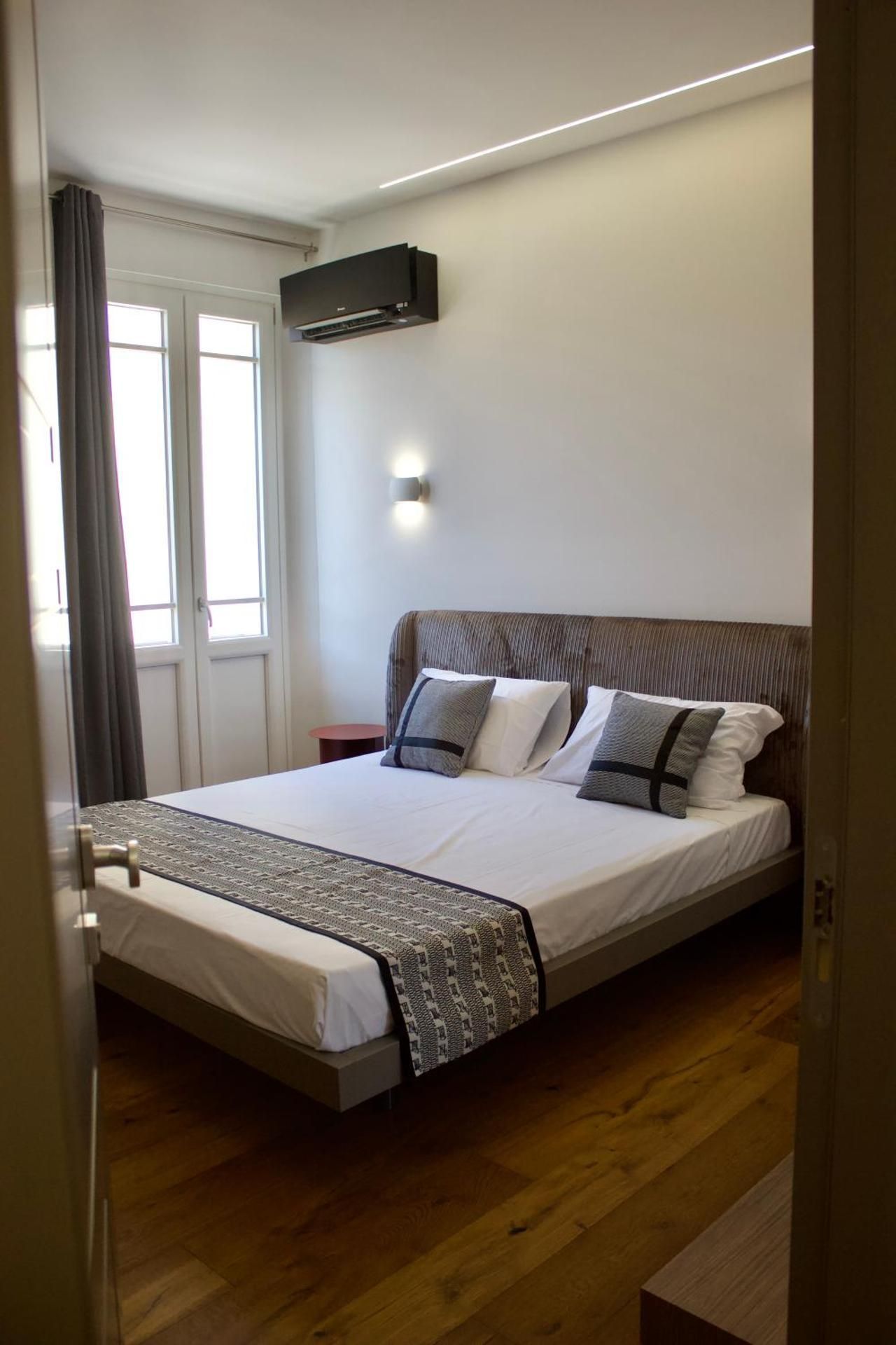 King Room with Balcony