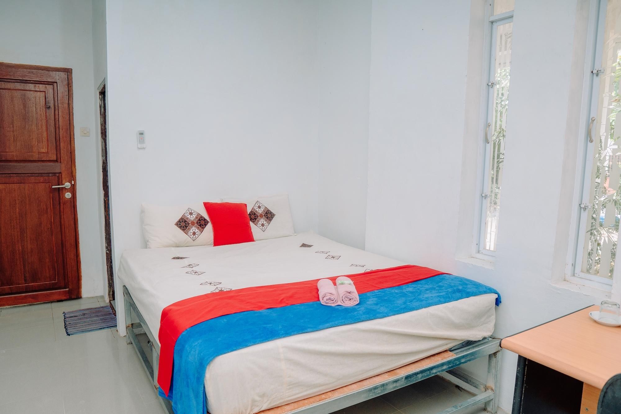 Kayu Tangi Guest House Syariah Deluxe - 1 Queen Bed 2