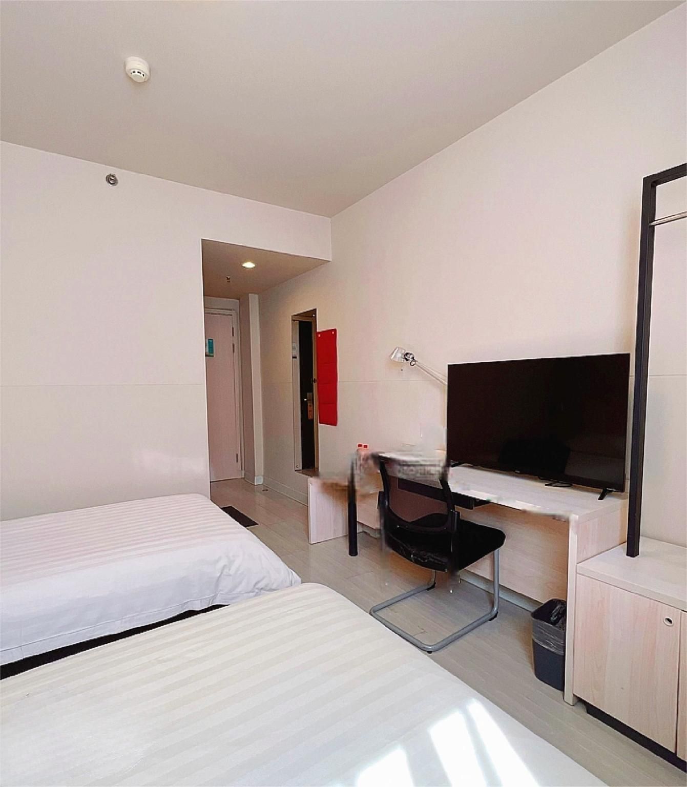 WH - Standard Room C