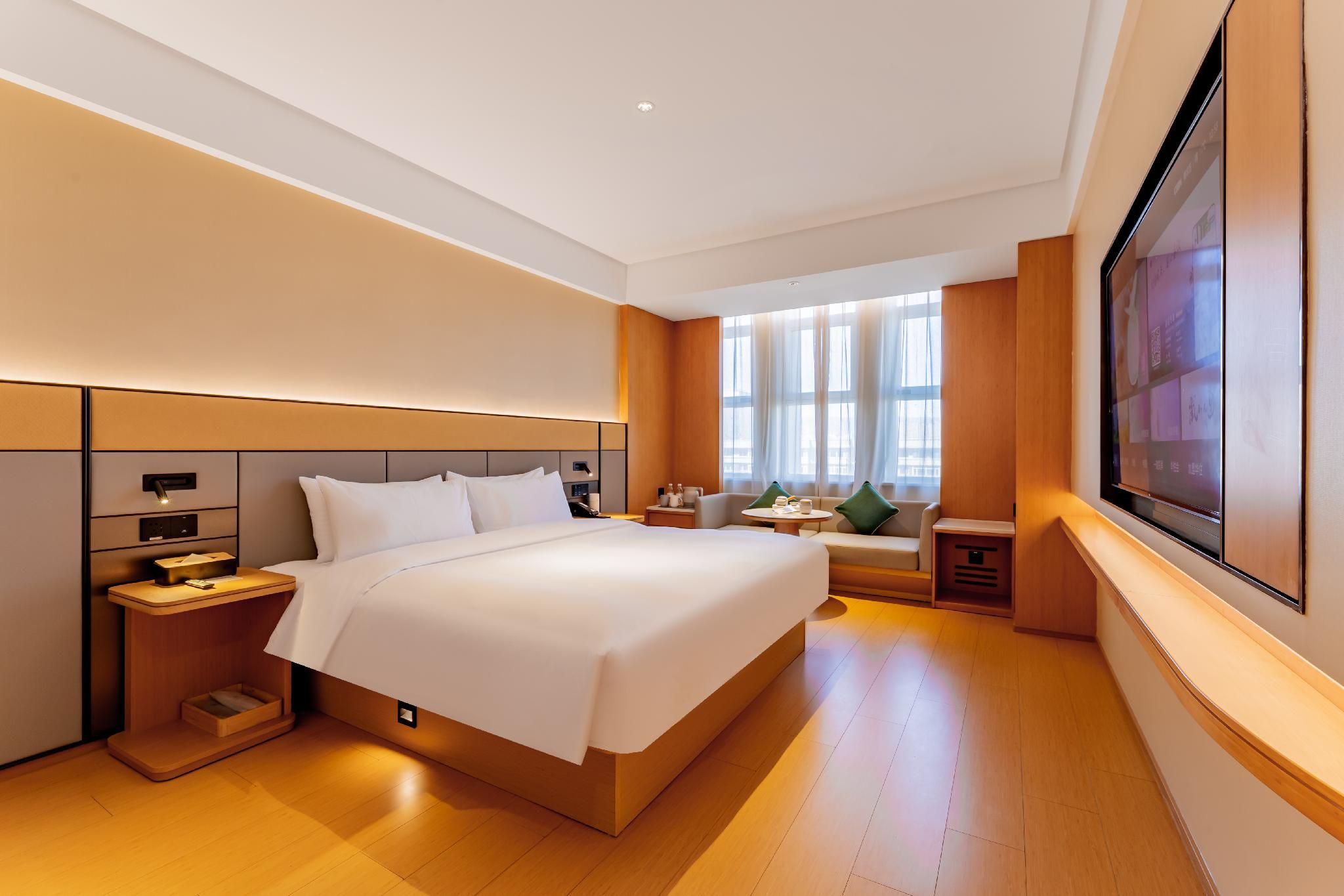 Huazhu - Superior BedRoom