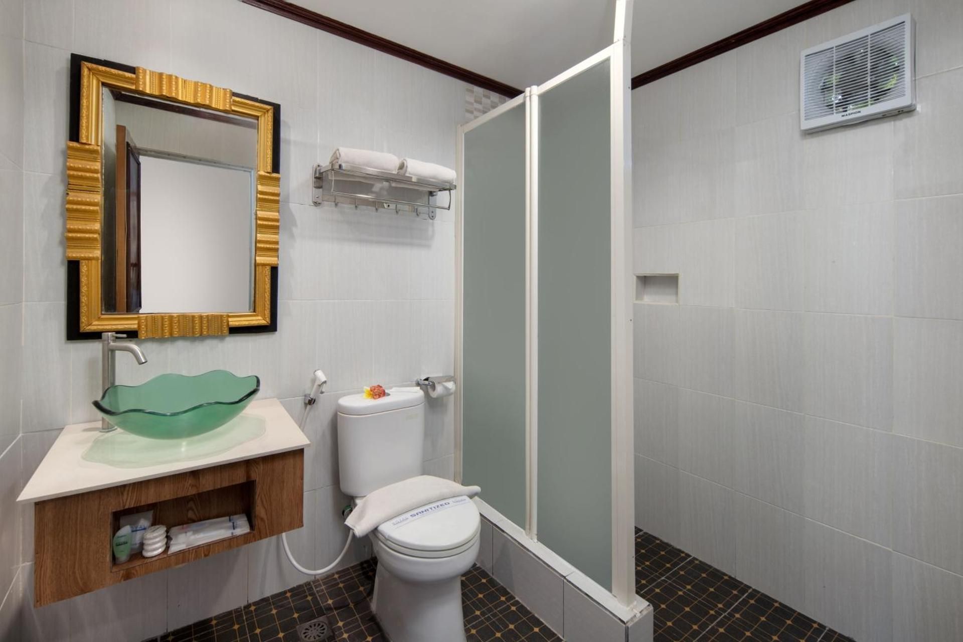 Family Mountain View Room